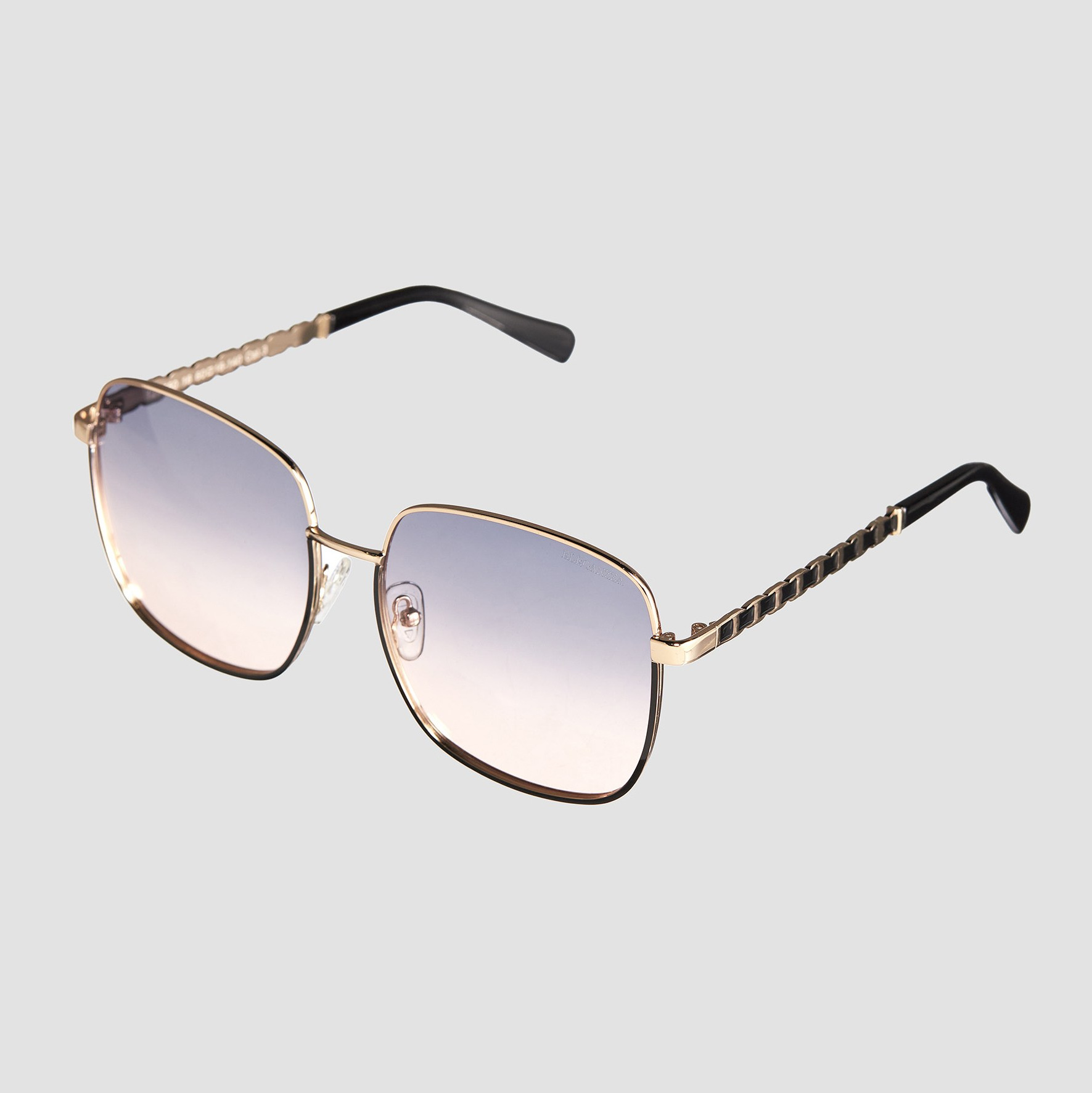 Каталожная фотография. Рекламный фотограф в Москве Егор Гончаров