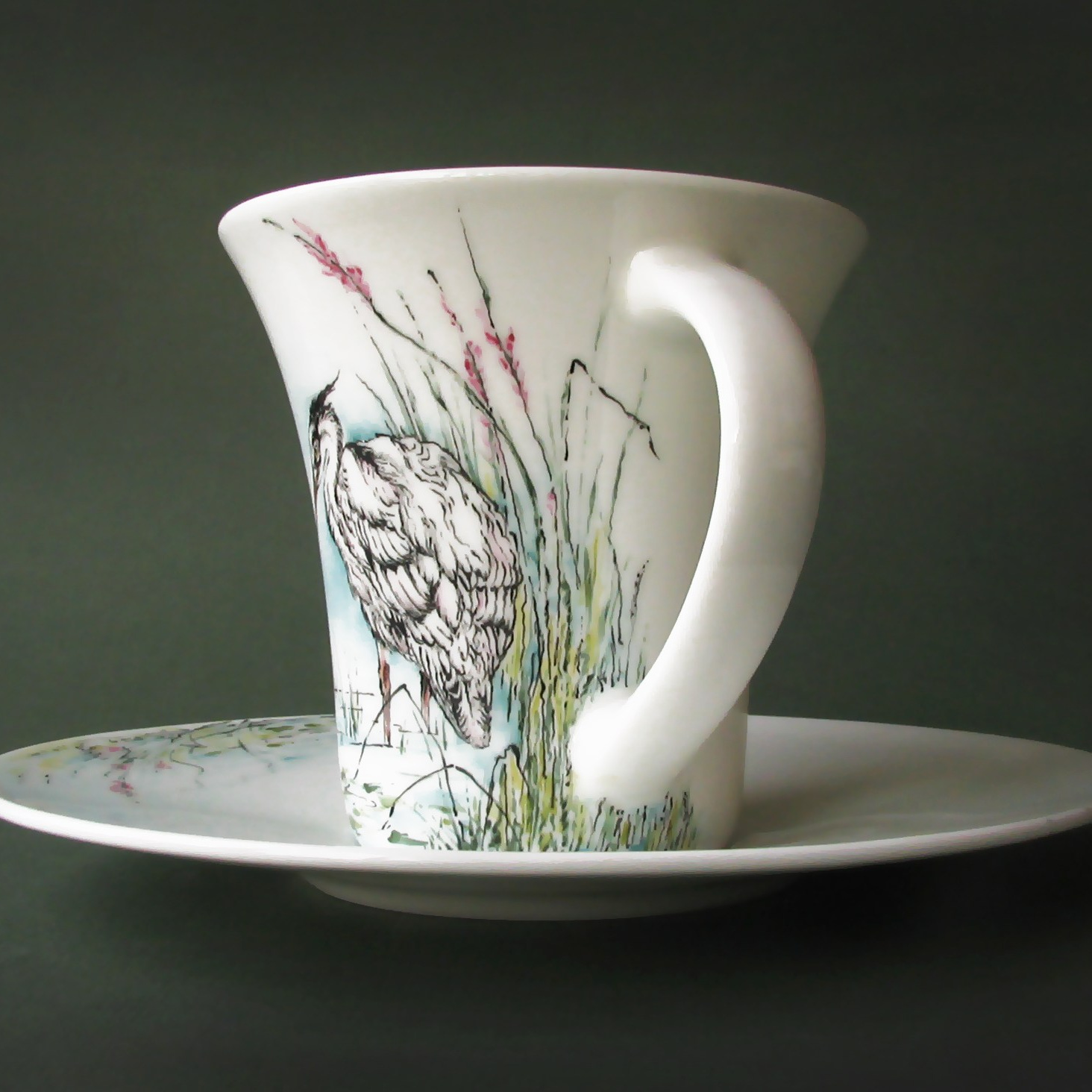 Журавль на фарфоре. Роспись Фарфора в Санкт-Петербурге