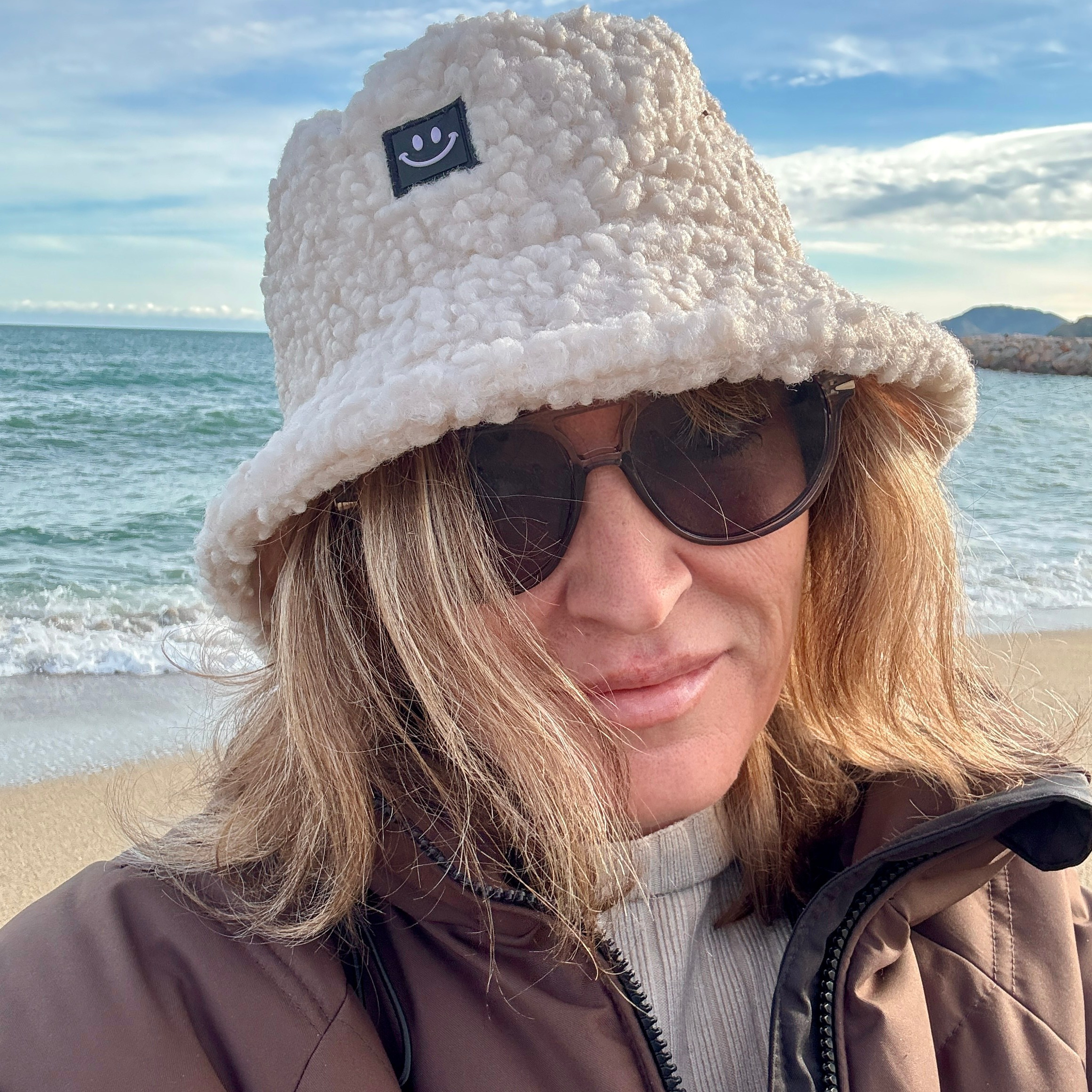 Контакты. Главная