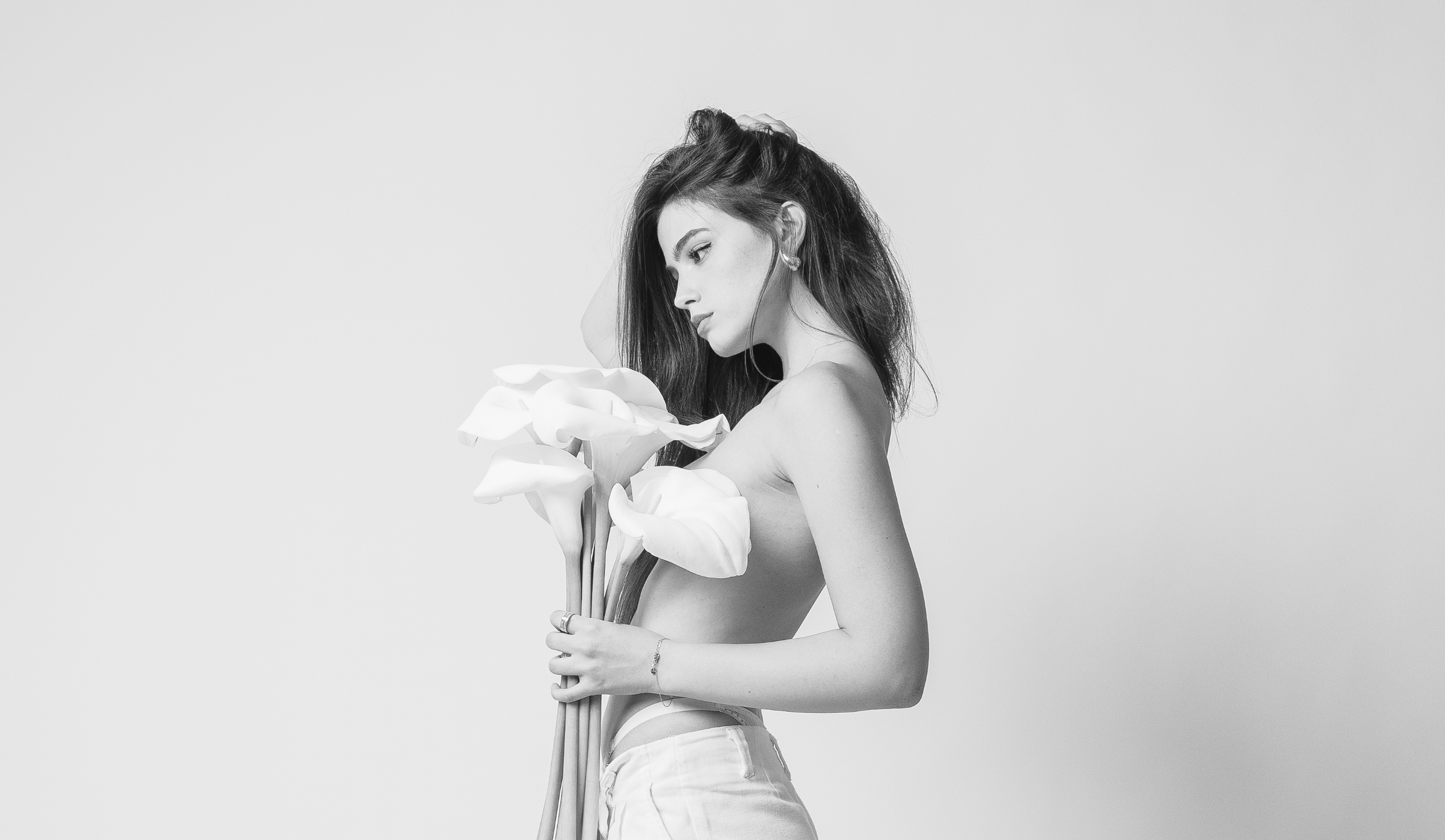 Женская фотосессия в студии в Самаре | Фотостудия Моменты