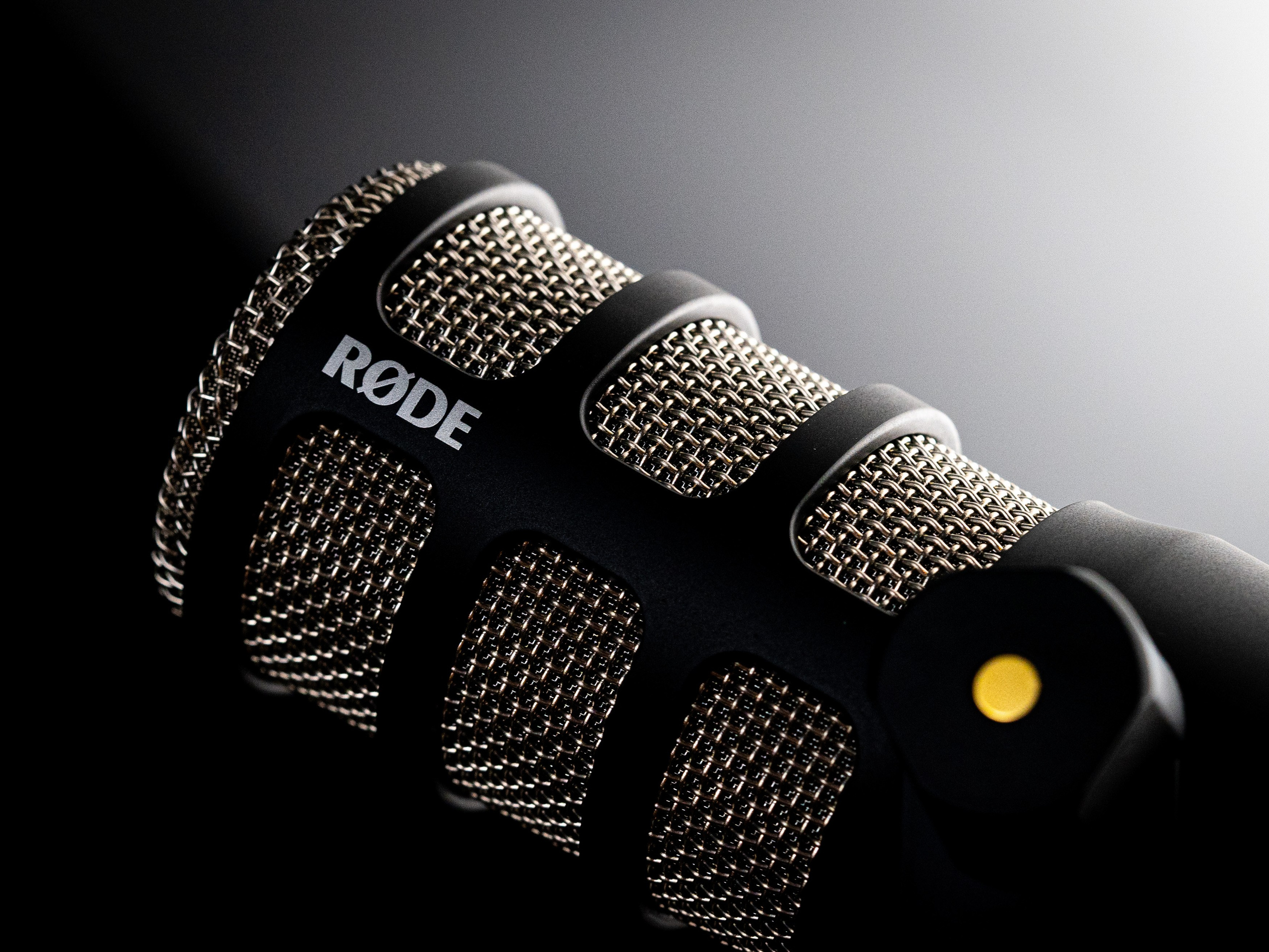 Запись Подкастов и Интервью. Студия визуального контента в Санкт-Петербурге и Москве