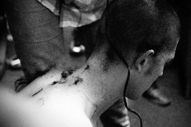 Липкий пол [книга]. Аня белка — художница и фотограф