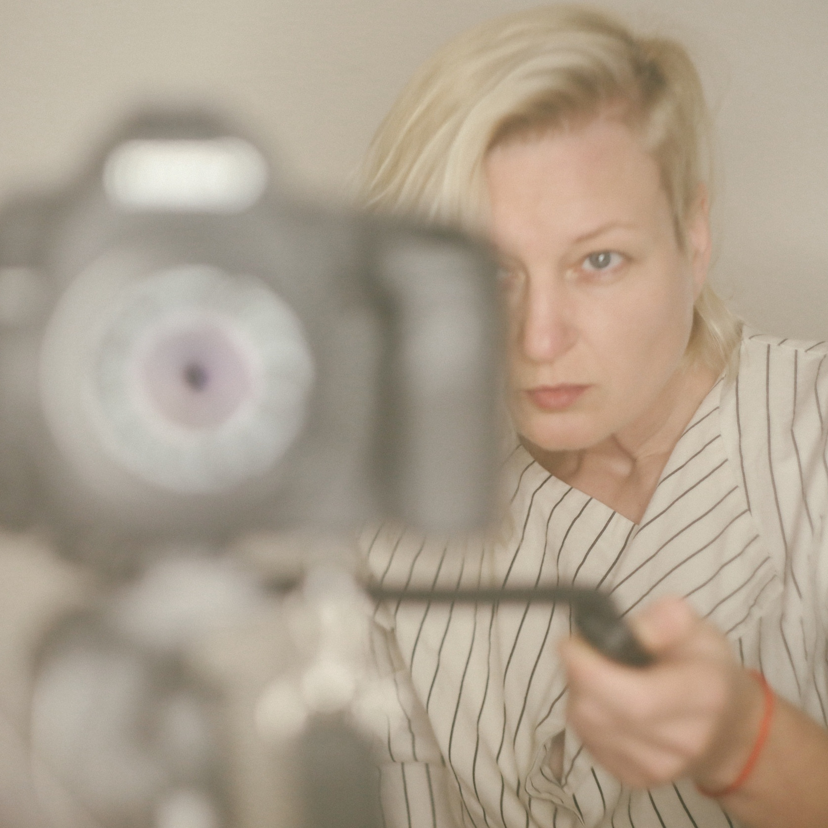 CONTACT. Professional reportage photographer in Israel Julia Shaki