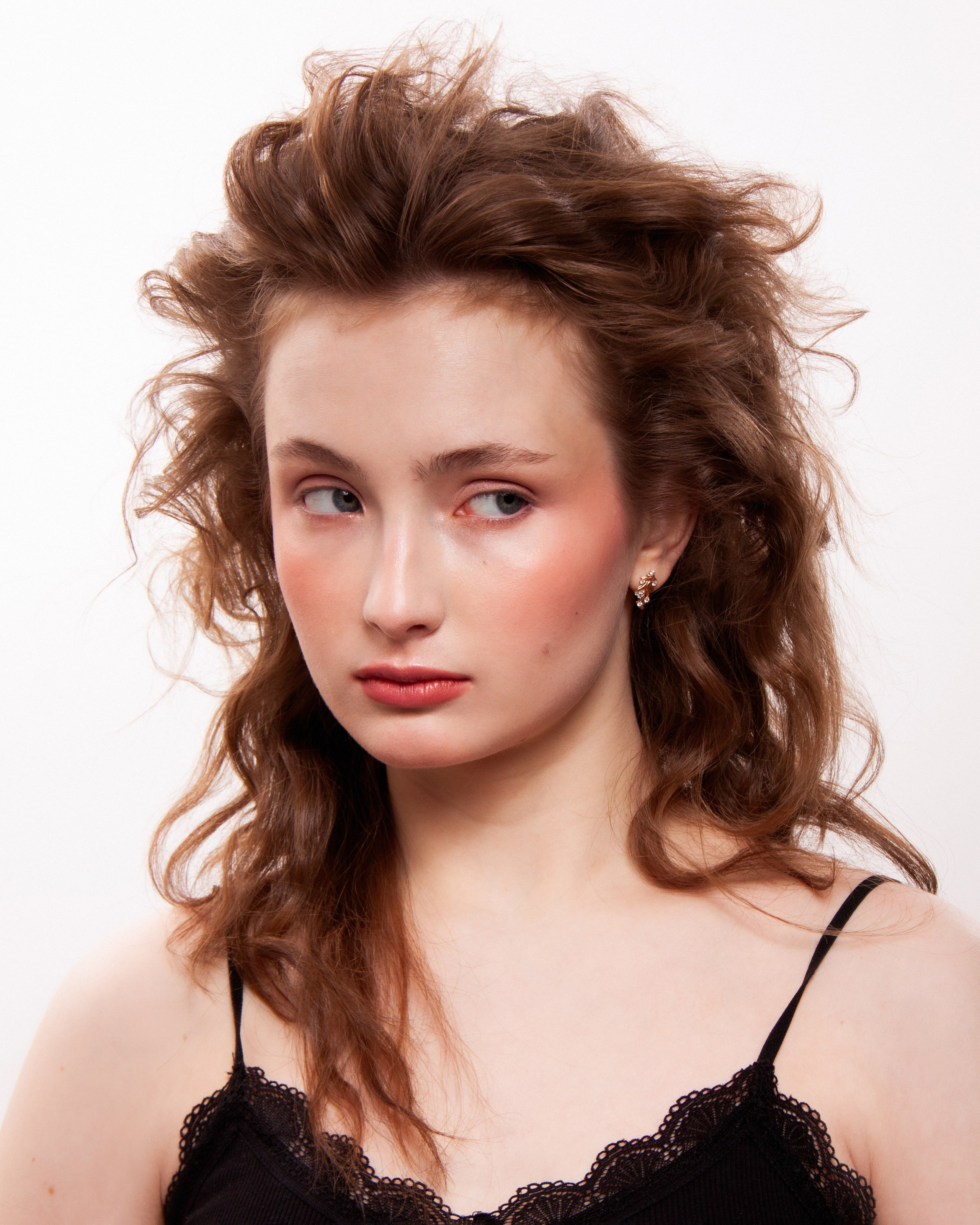 COMMERCE | FASHION. Коммерческий и fashion-фотограф в Санкт-Петербурге Олеся Поле