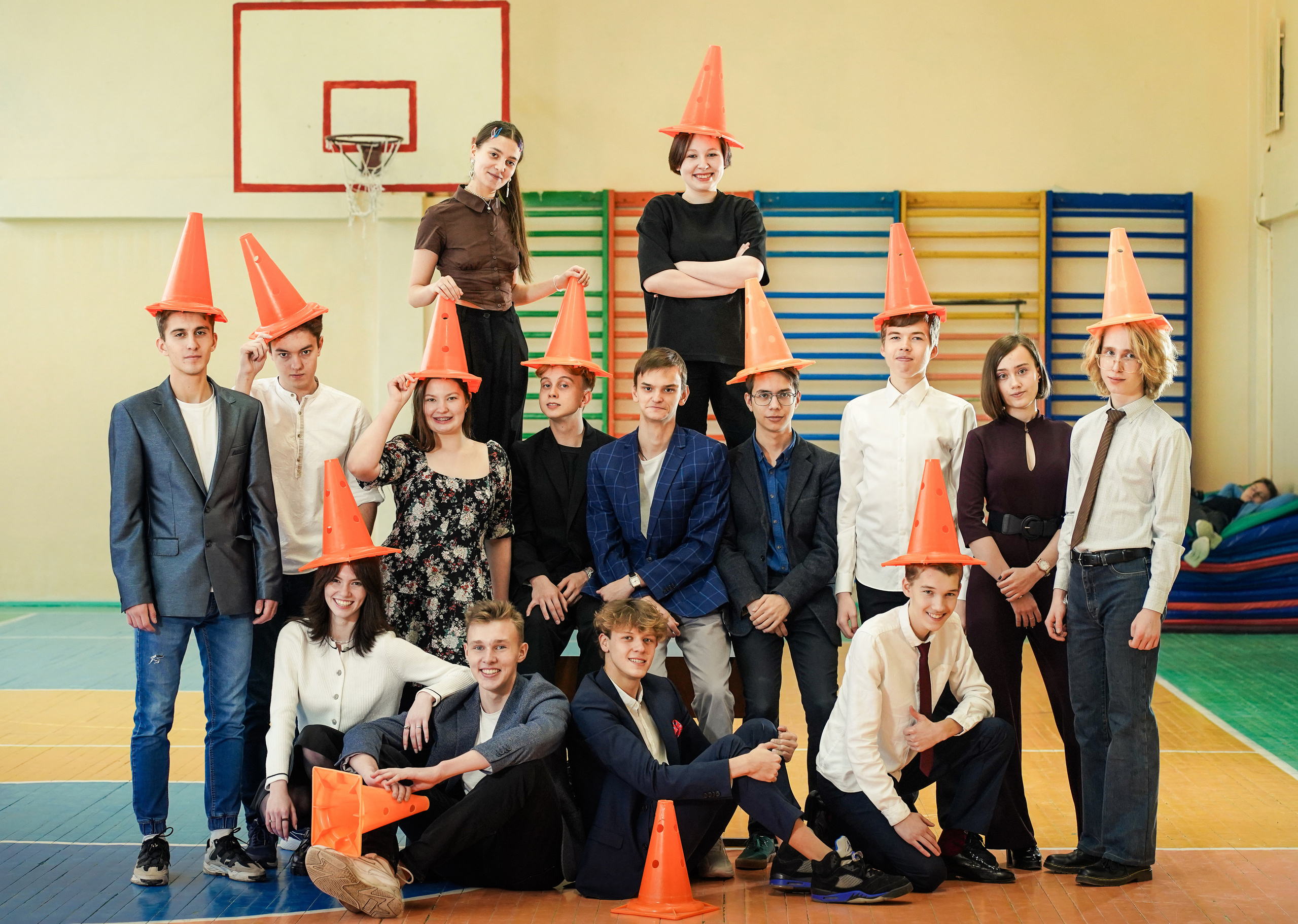 Выпускной альбом на 10 разворотов. Семейный и портретный фотограф в Екатеринбурге Анна Лобанова