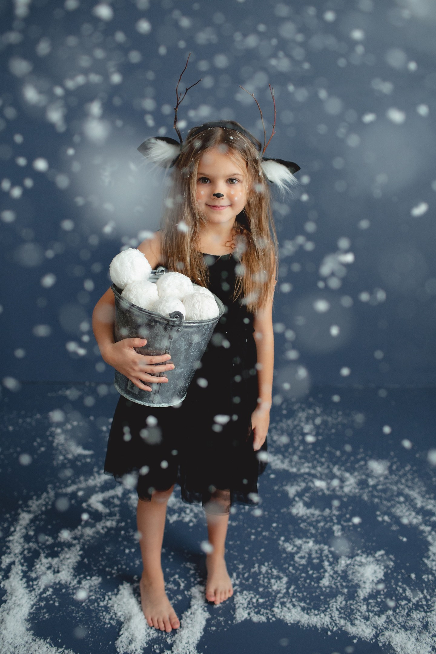 Снег ГИМНАСТКИ. Фотограф новорожденных , семейный и  детский фотограф в Пскове Иванова