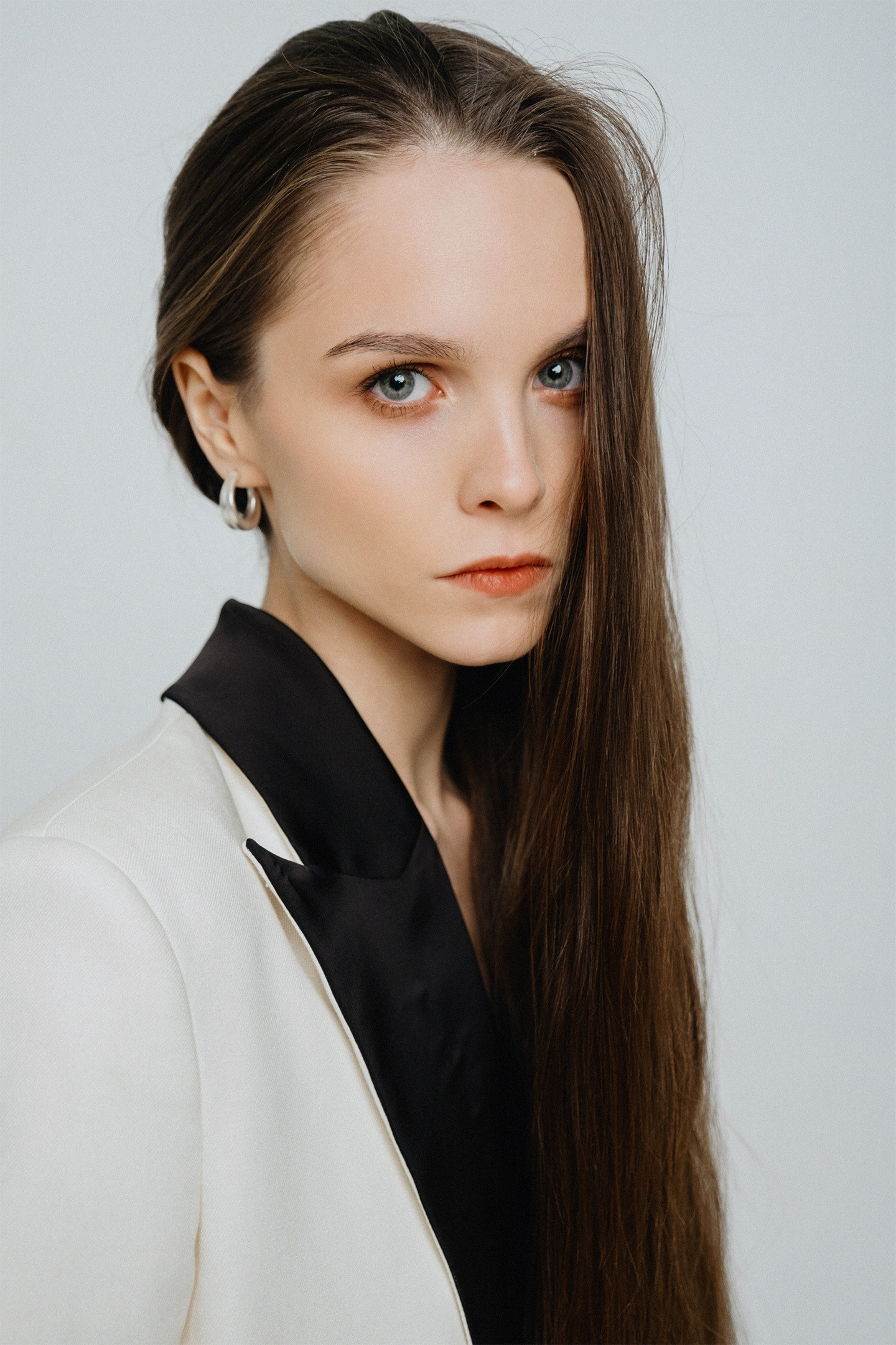 VIKTOR KSHISHTOVSKYH