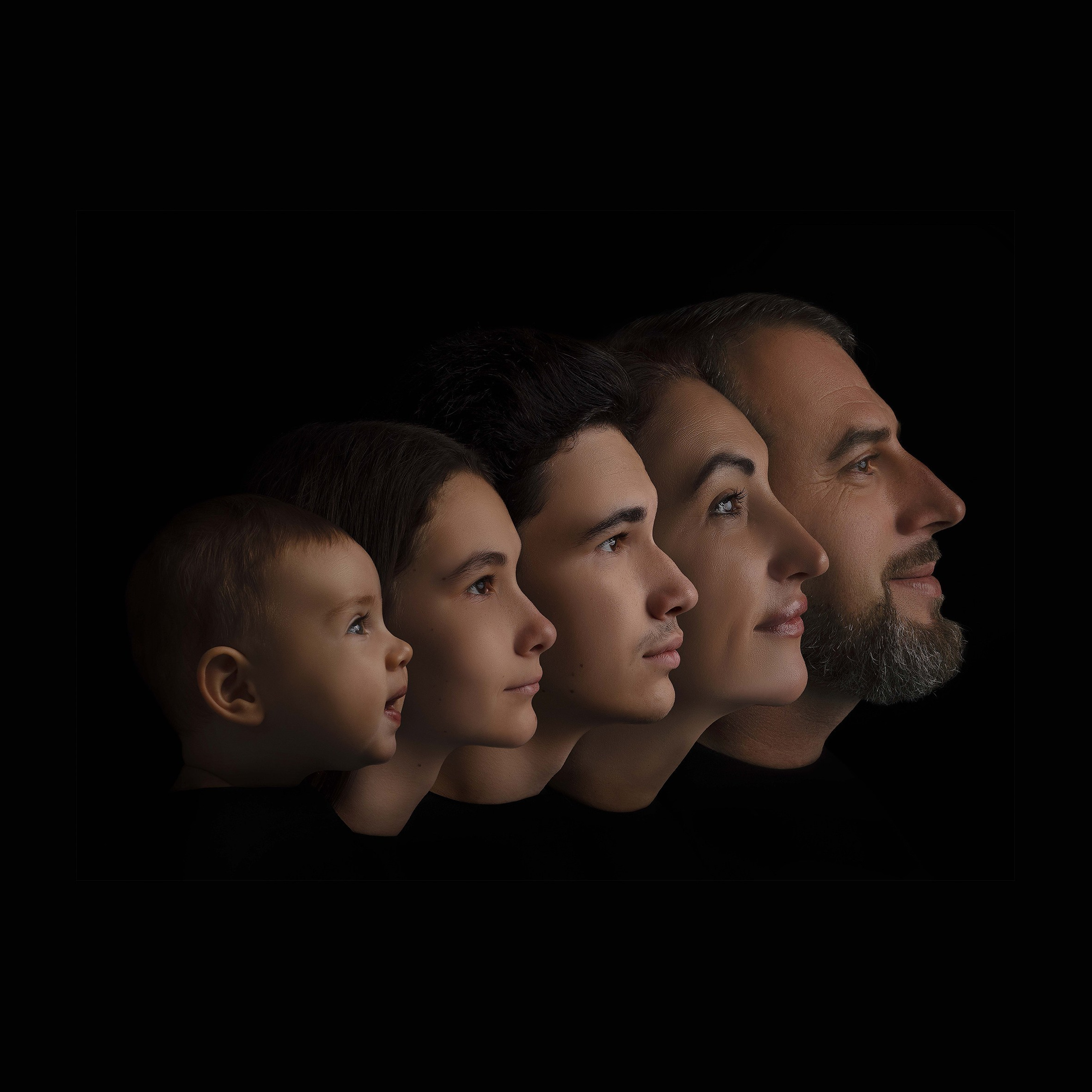 Семейная и персональная фотосессия. Фотограф Авилова Дарья ● Тюмень● Съемка больших семей ●Архив поколений