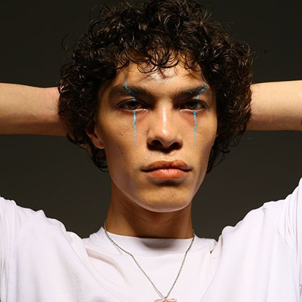 Raw files for retouching. AI Photo Retoucher and Image Restorer Zhanna Ognivo