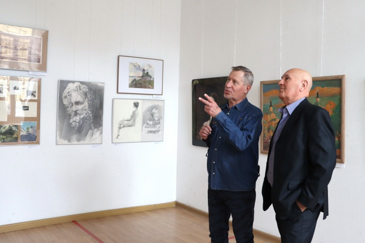 Открылась выставка «МАРХИ рисует» 2023. Главная