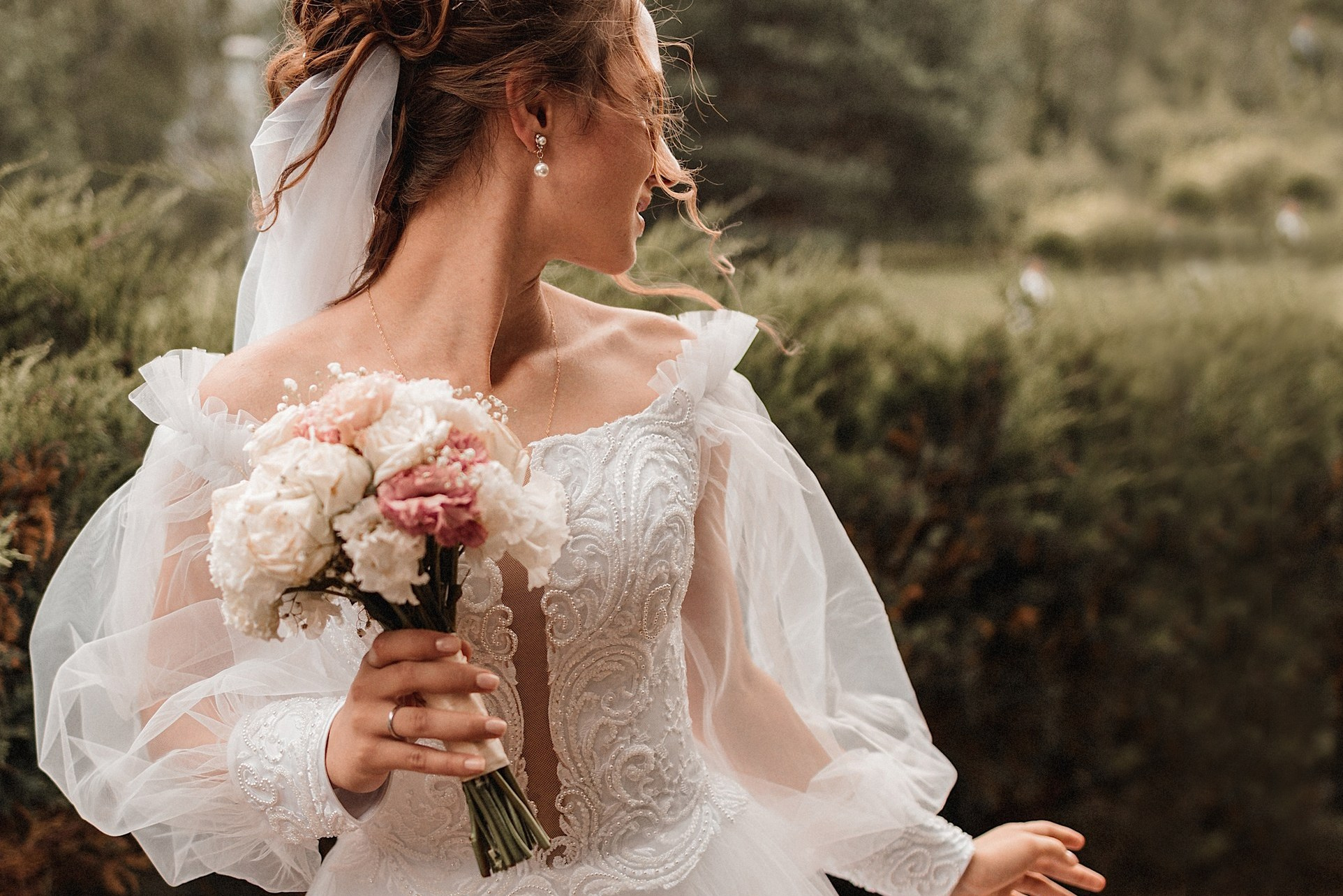 Свадебным парам. Команда фотографов