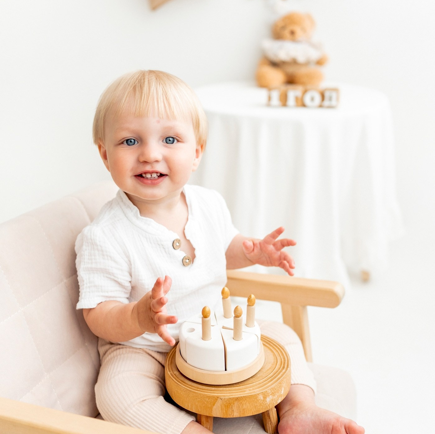 Первый тортик. Фотограф Татьяна Ивашкова