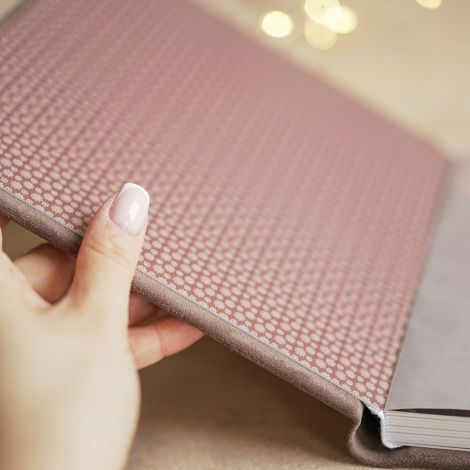 Photobooks. Professional family and children’s photographer in Izmir Irina Eron