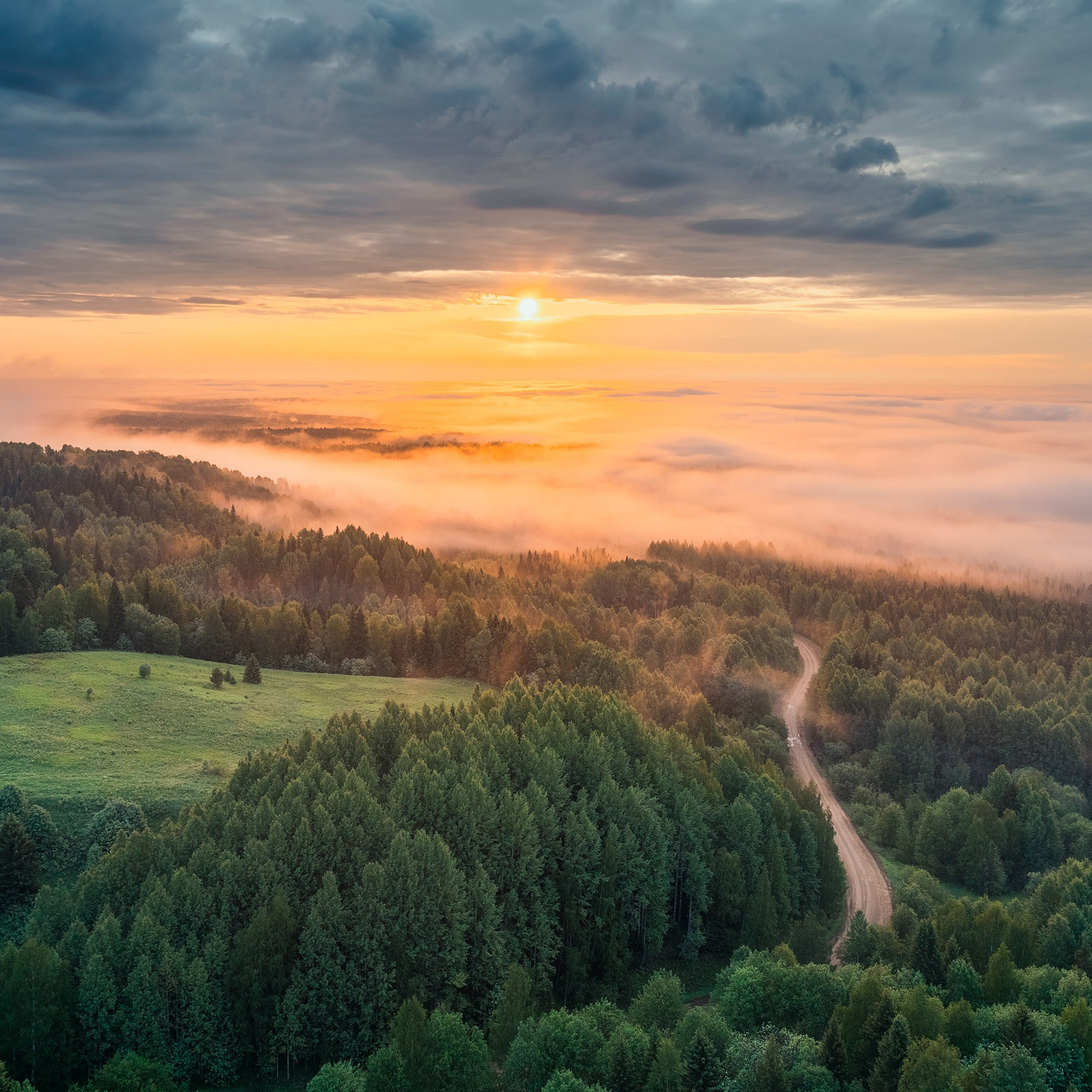 Профессиональная фотосъёмка архитектуры зданий в Архангельске для бизнеса и недвижимости Съёмка интерьеров и дизайна помещений для компаний Архангельска 