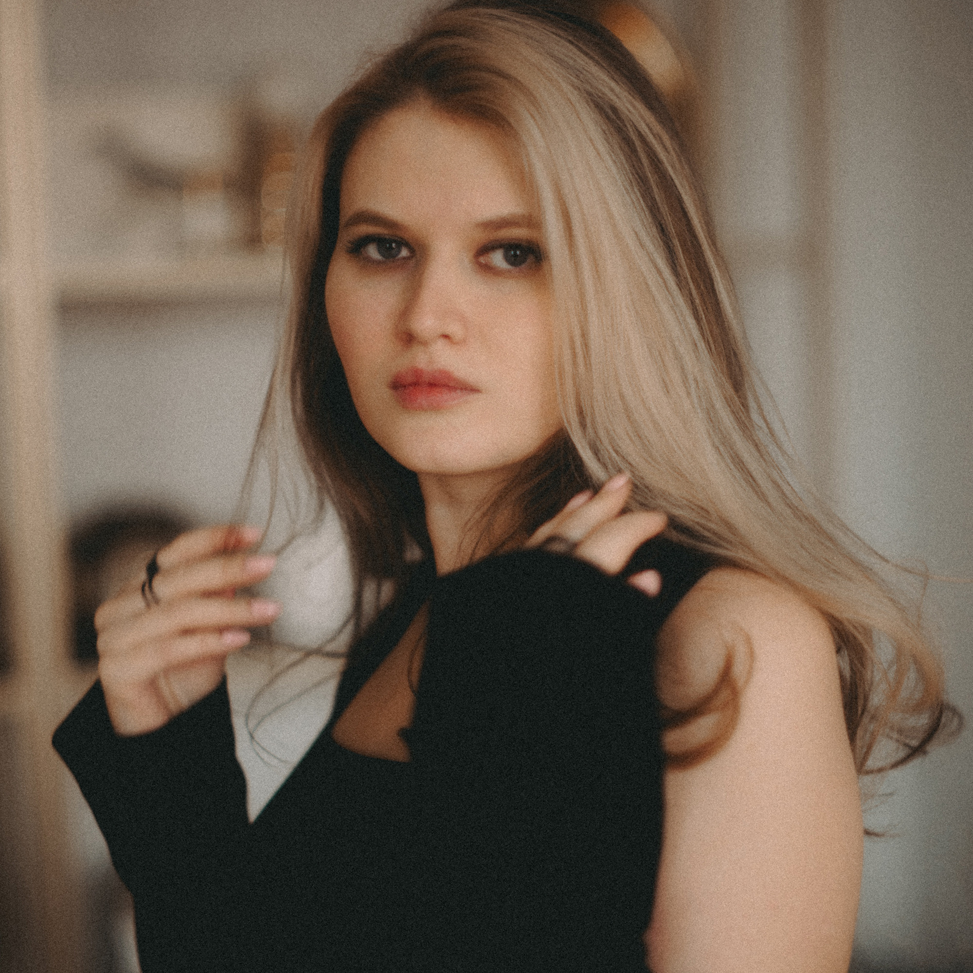 Контакты. Фотограф индивидуальная портретная съёмка Москва