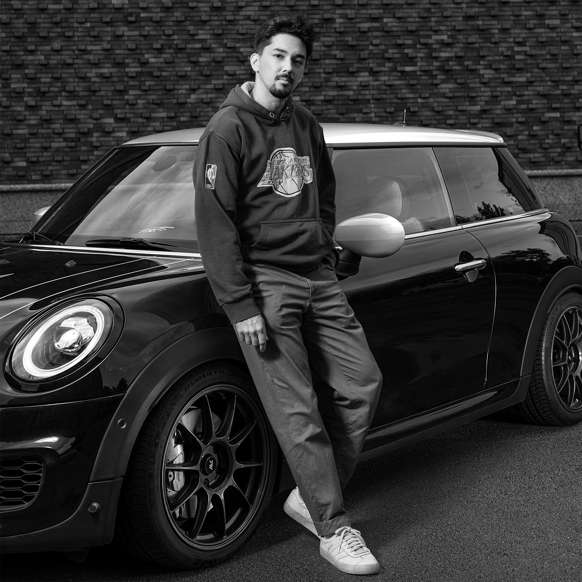 О себе. Асхат Бардынов