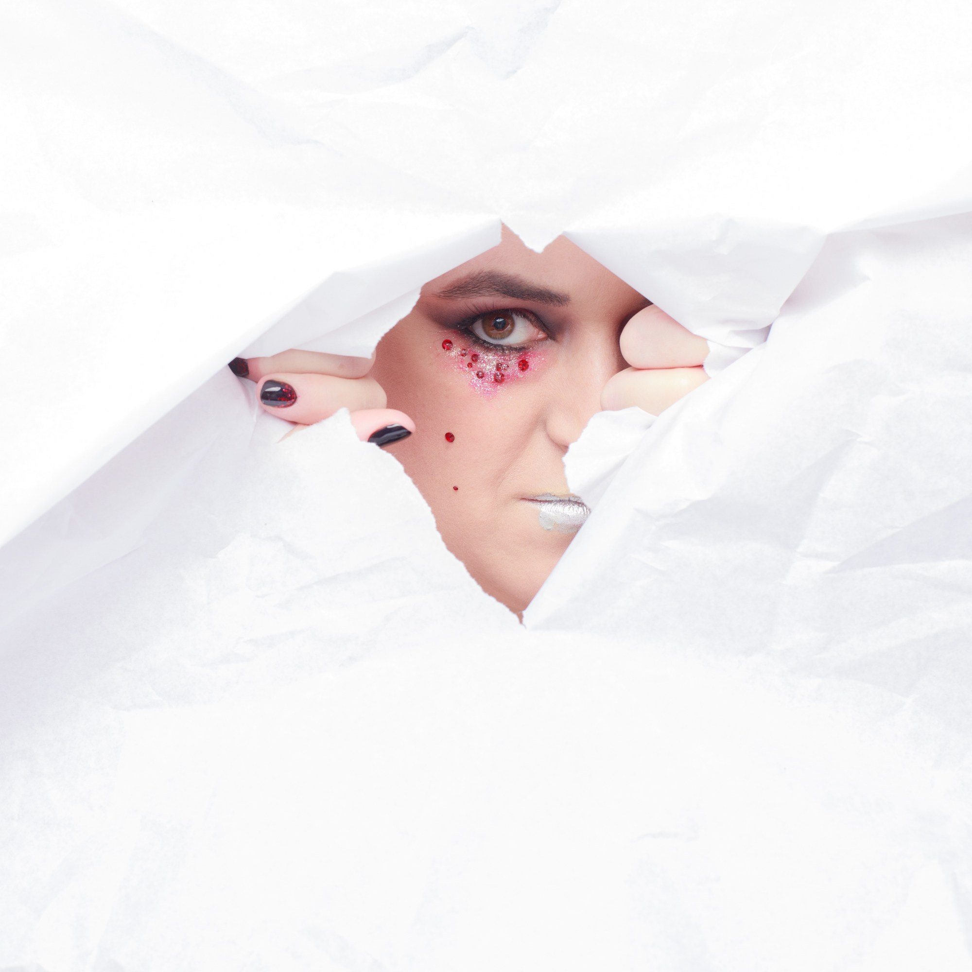 Скрытая агрессия. Необычные портретные фотосессии под ключ в Москве