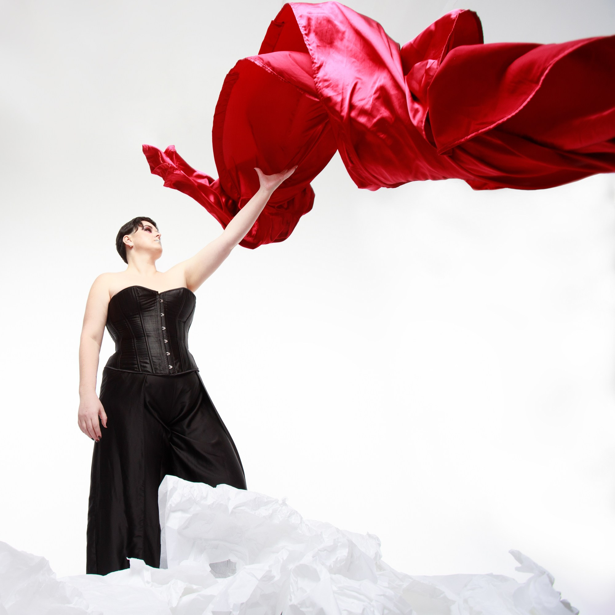 Скрытая агрессия. Необычные портретные фотосессии под ключ в Москве