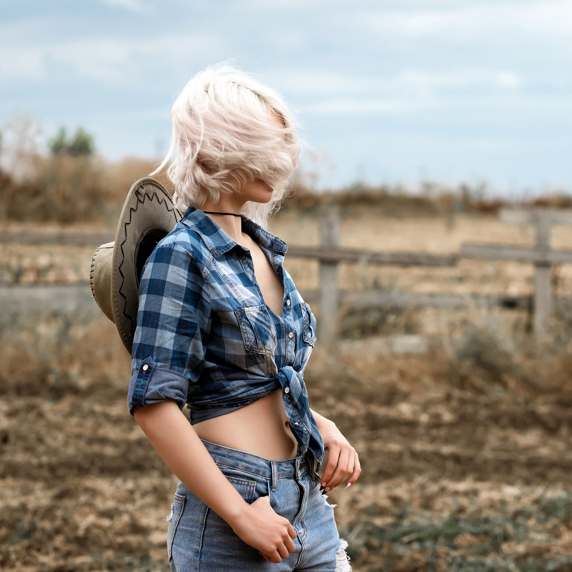 Работы, на дереве, холсте, стекле, которые можно приобрести. Яркие фото на Чёрном море