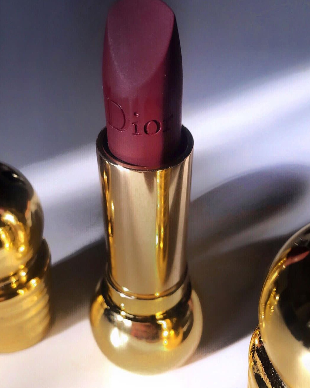 Контакты. Прически и макияж. Услуги свадебного стилиста в Москве