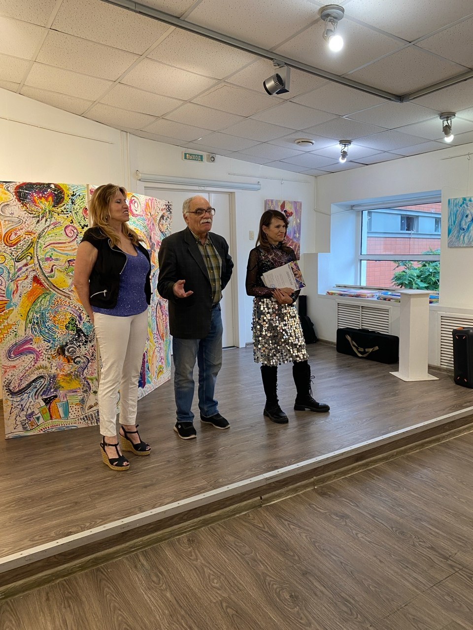 Выставка «Дорисуй жизнь». Художник Березкина Ольга Алексндровна