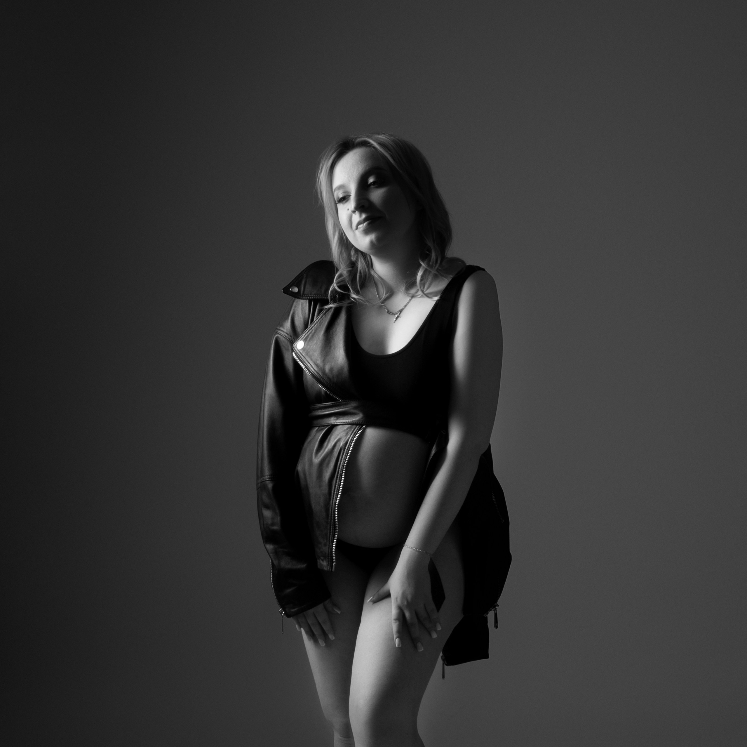 Фотосессия беременности. Фотограф беременных и новорожденных в Челябинске Редреева Алёна