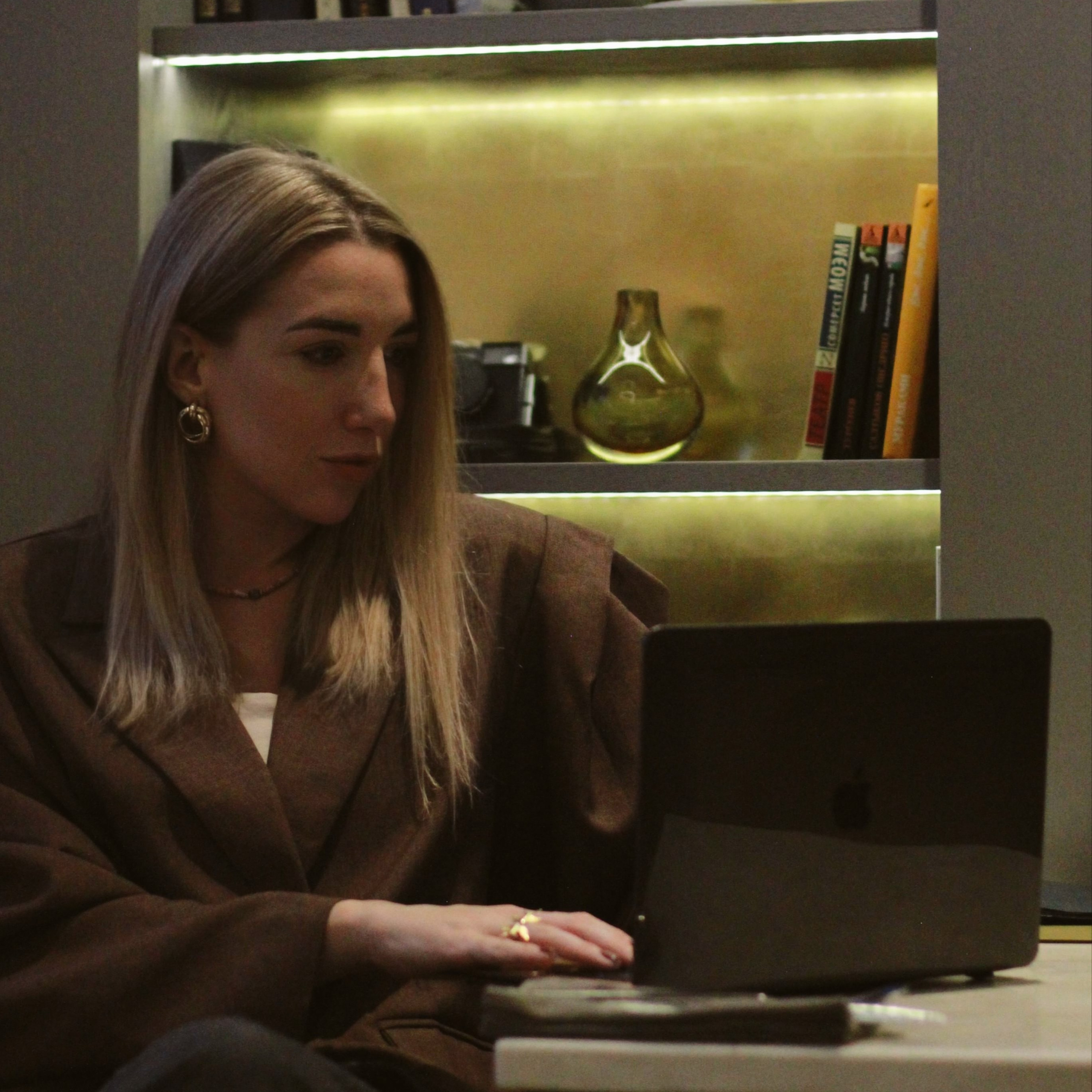 Bezuslovno Брокер по ипотеки и недвижимости Владимирская Екатерина