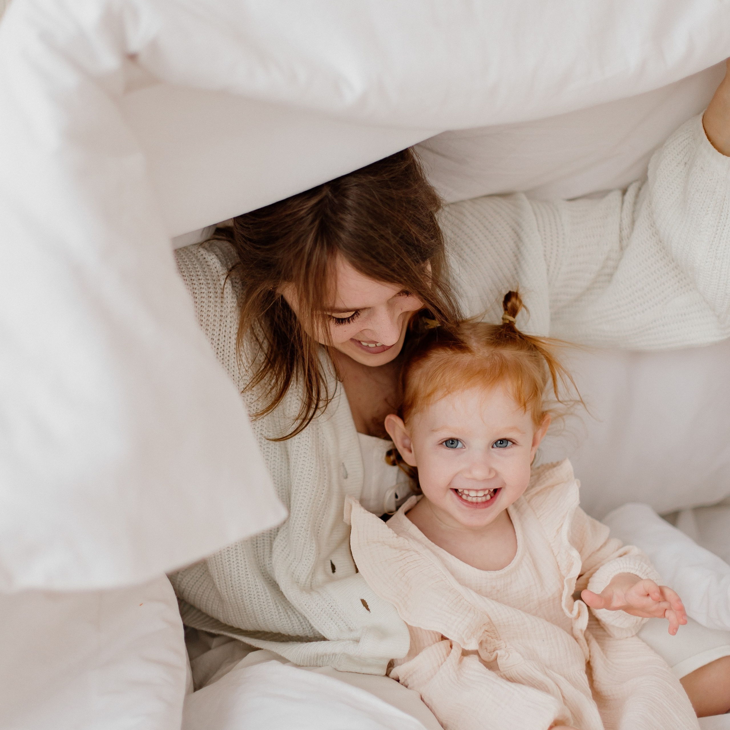 Семейная и персональная фотосессия. Фотограф Авилова Дарья ● Тюмень● Съемка больших семей ●Архив поколений