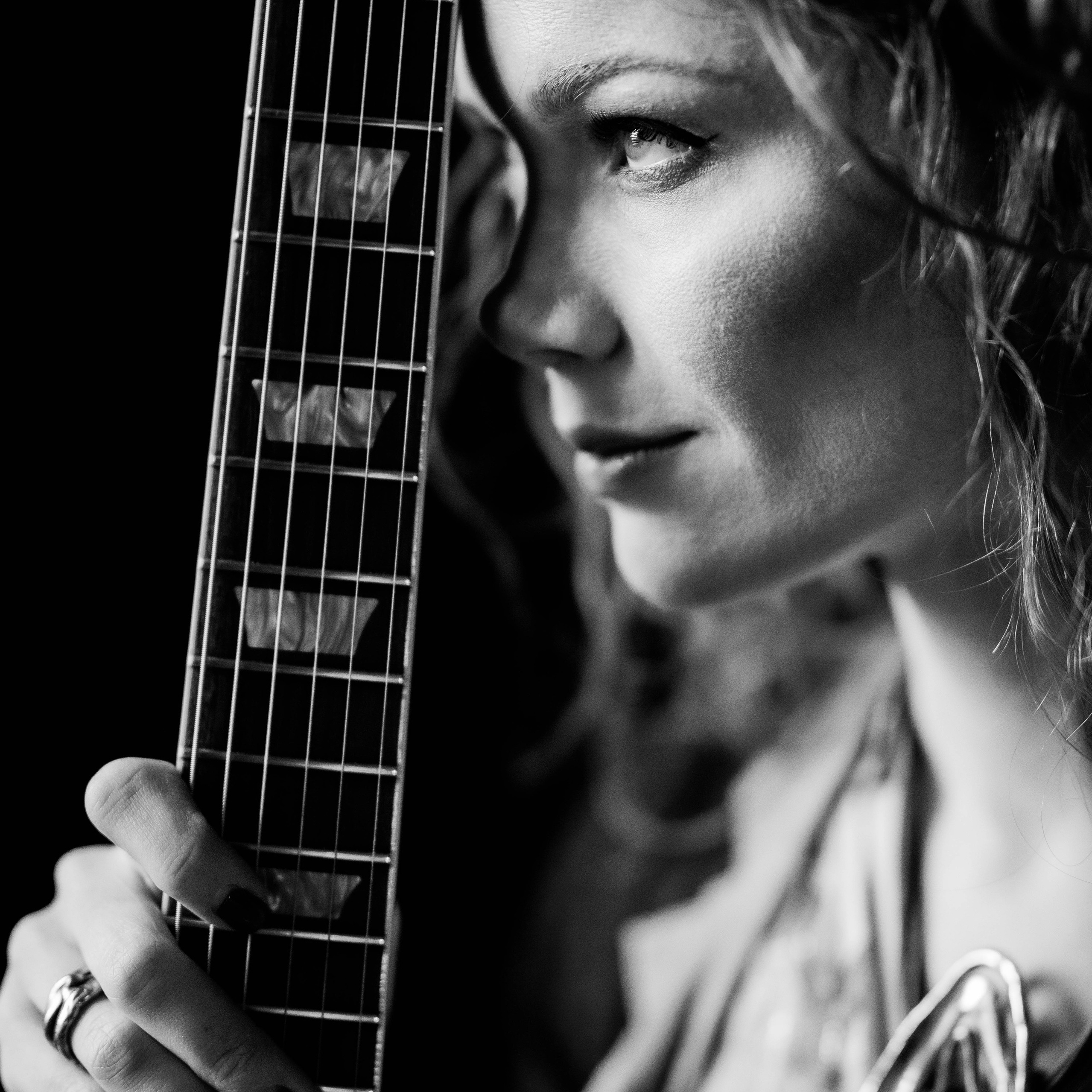 Чёрно-белый портрет. ЧБ Фотограф Ольга Лесли