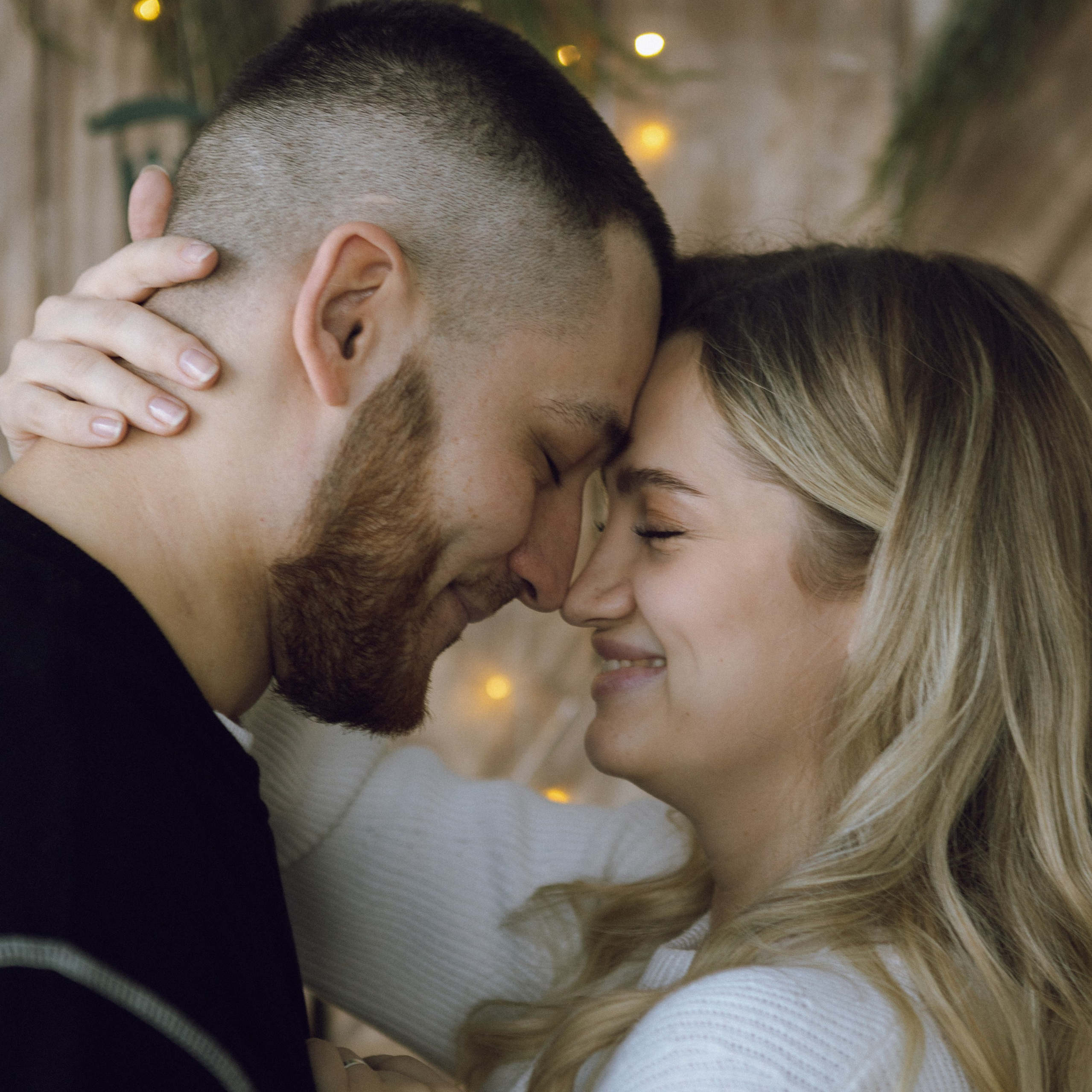 Новогодняя фотосессия. Фотограф Челябинск Эвелина Ганага, съемка для бизнеса и маркетплейсов