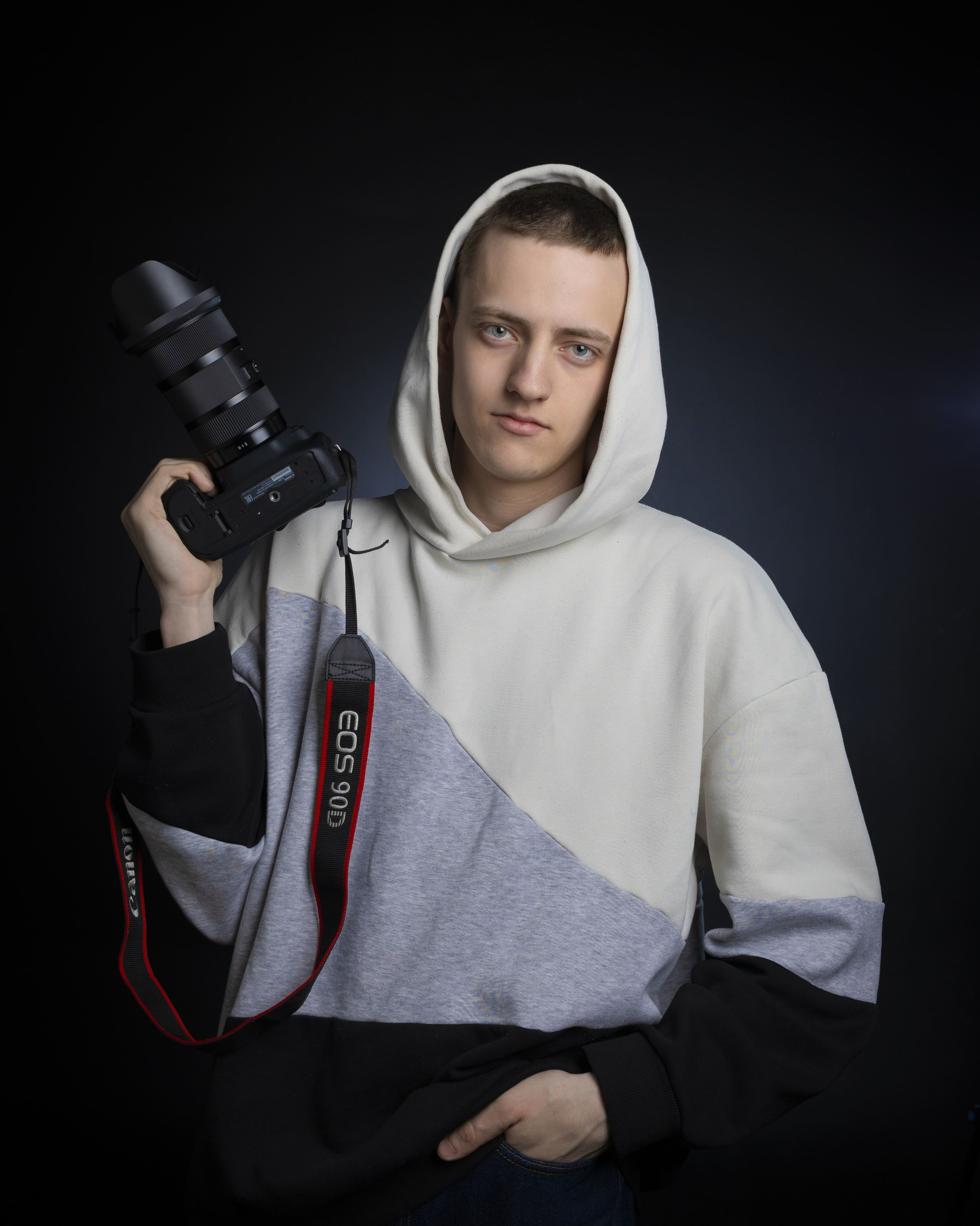 Контакты —  Ивана Майорова. Портретный и репортажный фотограф в Москве Иван Майоров