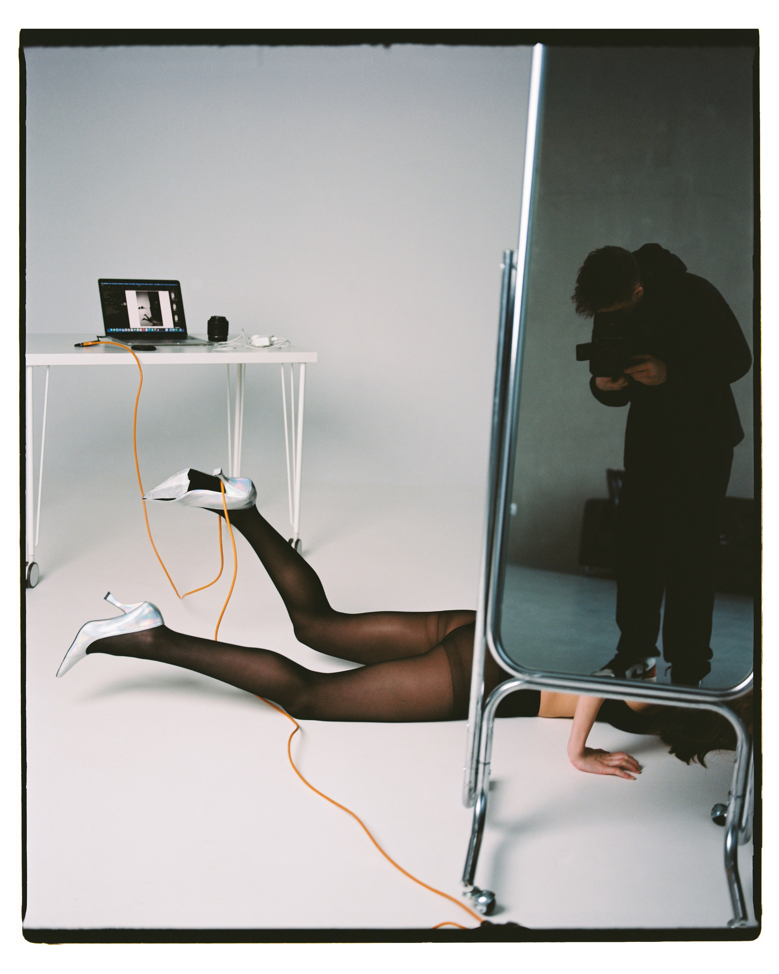 PHOTOGRAPHER. Nikeli.mag