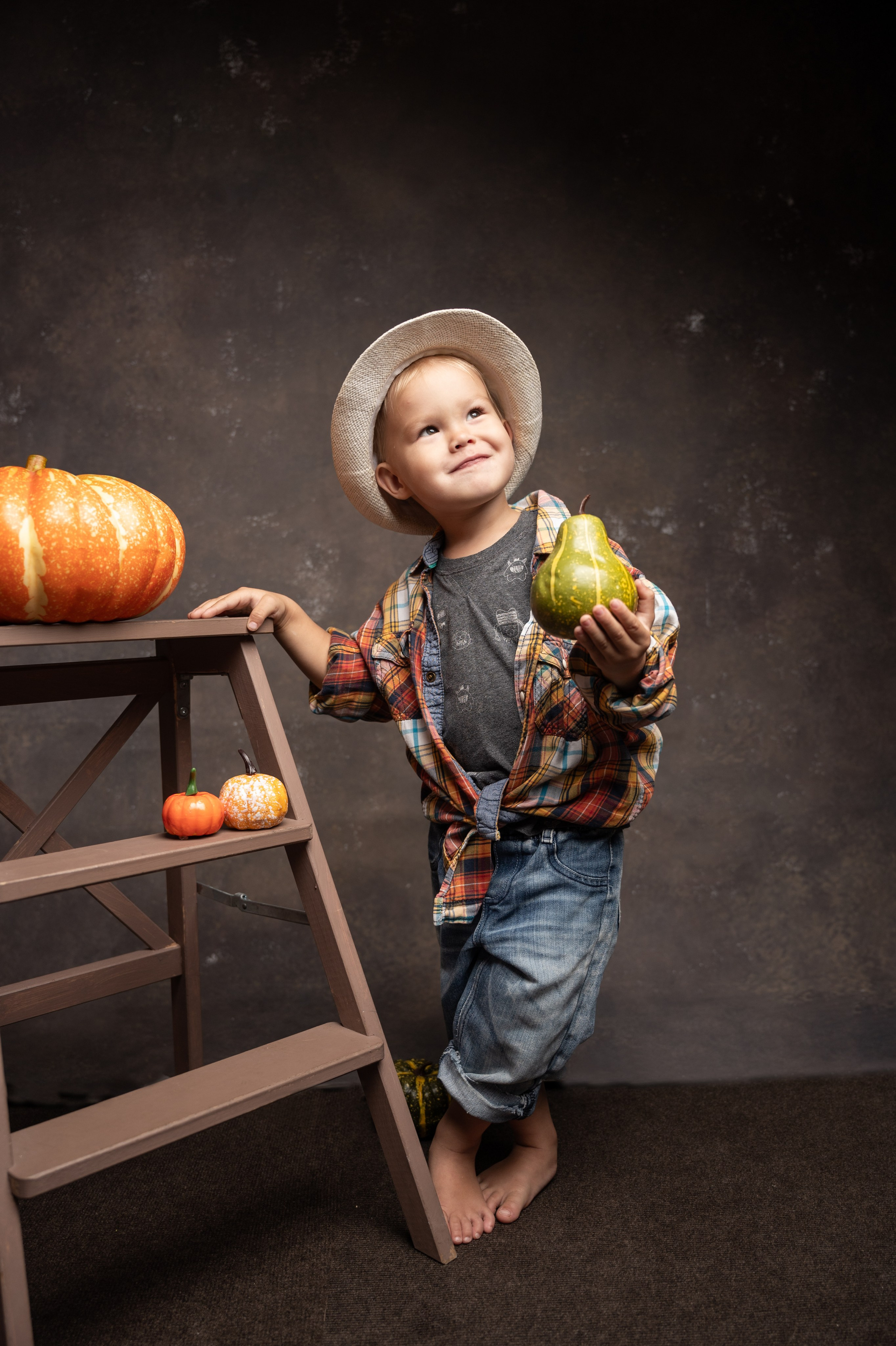 Осенние проказники. Современный выпускной альбом