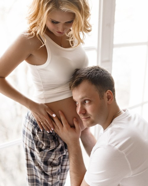 Фотосессия Даши и Володи в ожидании чуда. Семейный и женский фотограф в Санкт-Петербурге Виктория Кострова