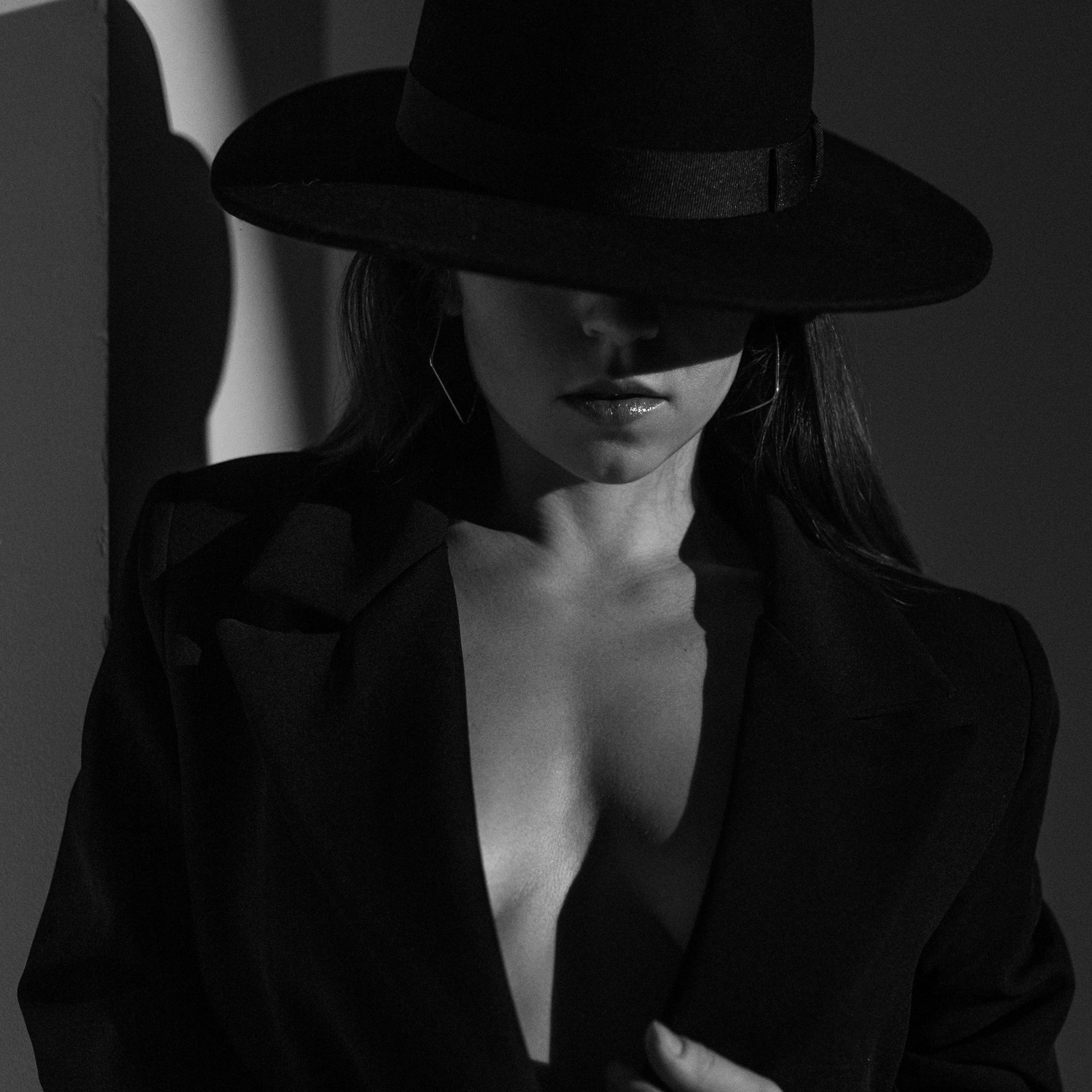 Контакты. Ню фотограф в Москве и Красногорске. Репортажной фотограф