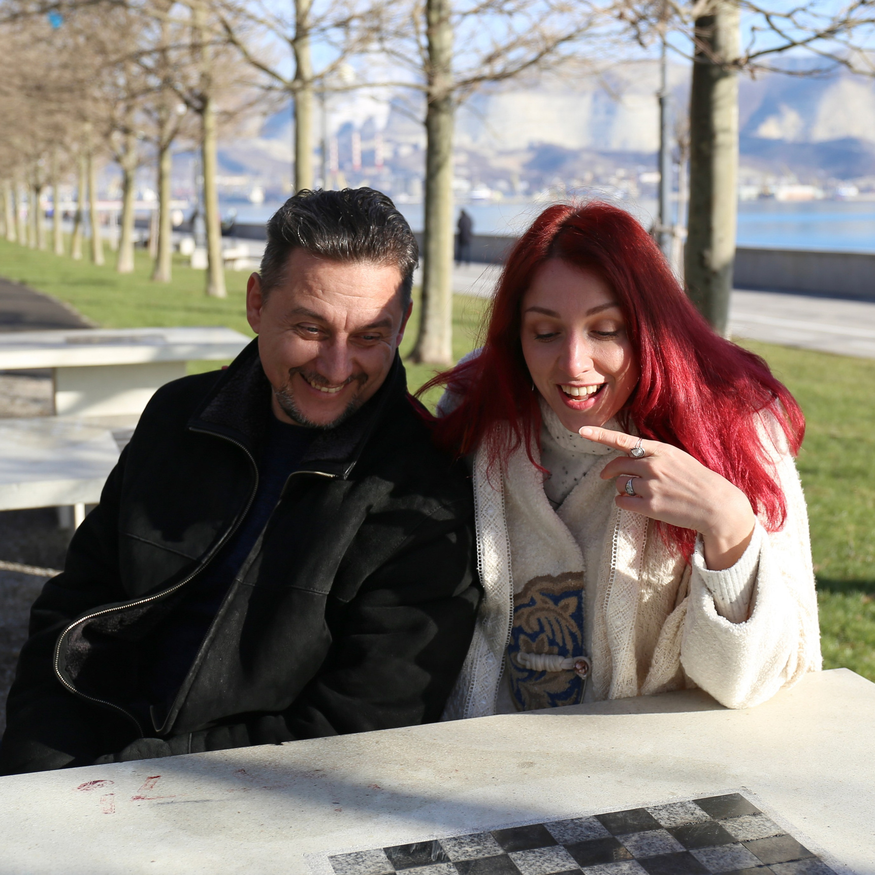 Услуги. Семейный и детский фотограф Екатерина Черняева. Снимаю портреты, love story, фотопрогулки, работаю на улице, в кафе, студии, дома у клиента