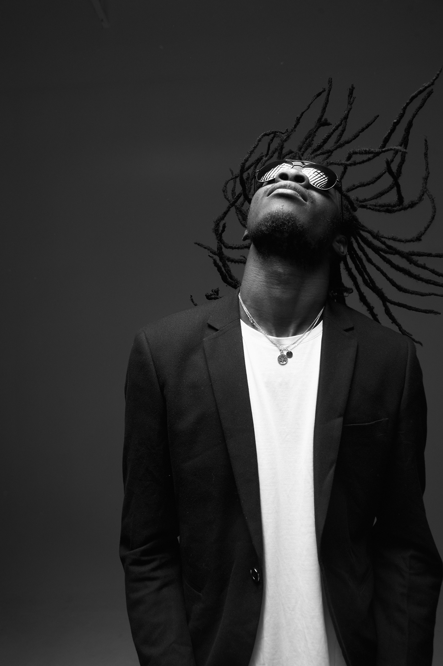 Все завертелось