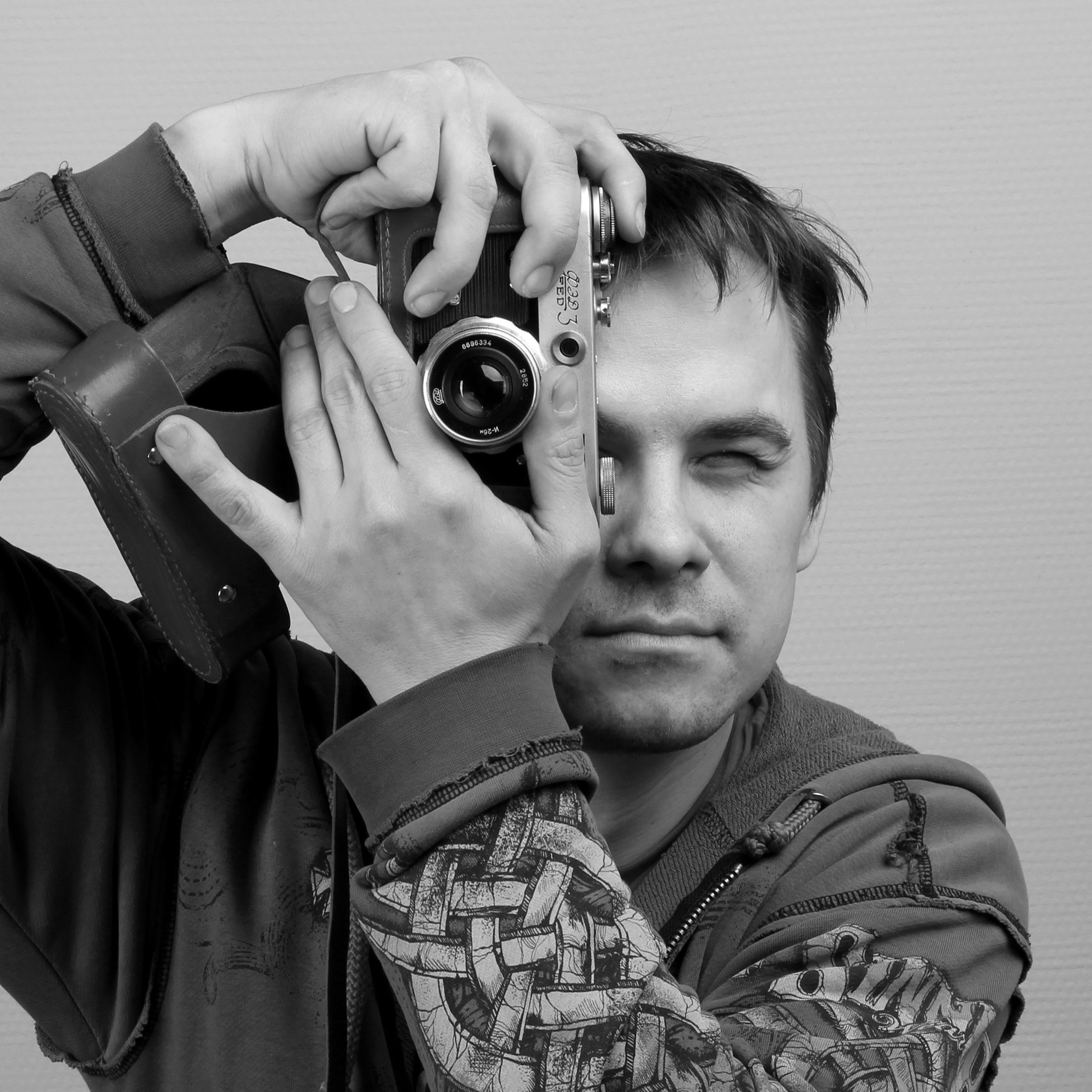 Контакты. Фотограф Аркадий Назаров