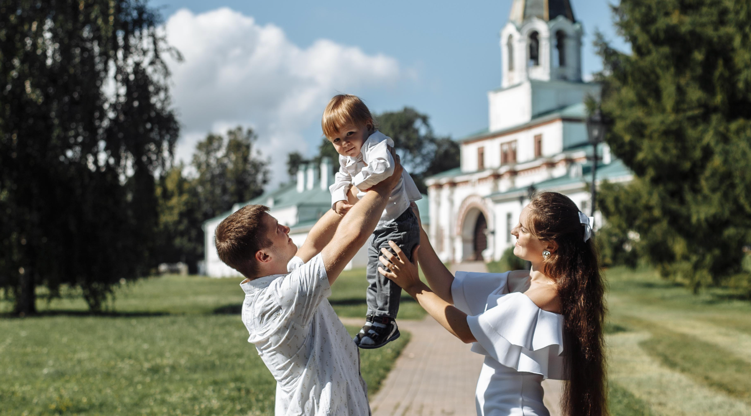 Семейная фотосессия с детьми в парке Коломенское