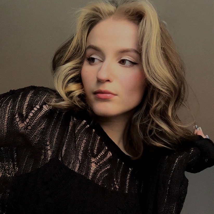 Контакты. Графический дизайнер, Digital artist