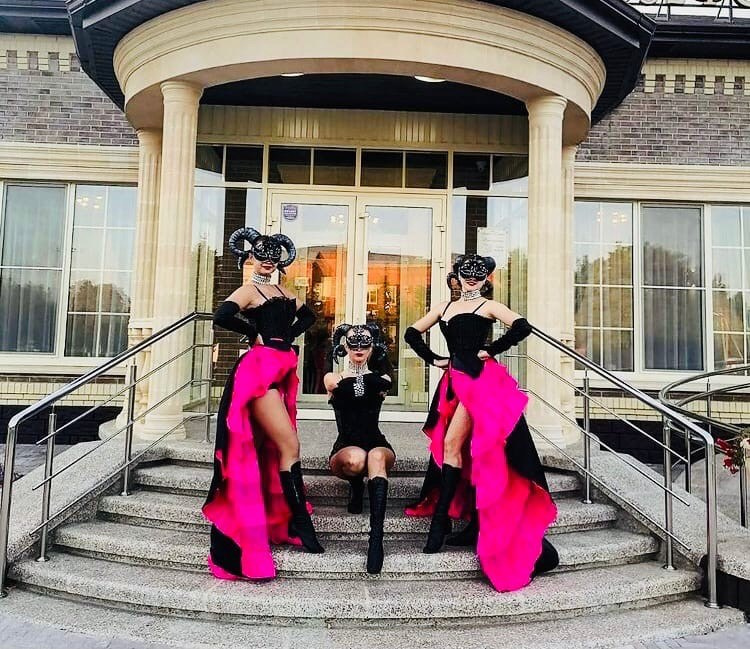 Шоу программы. Организатор праздников. Ведущая Марина Гребенникова