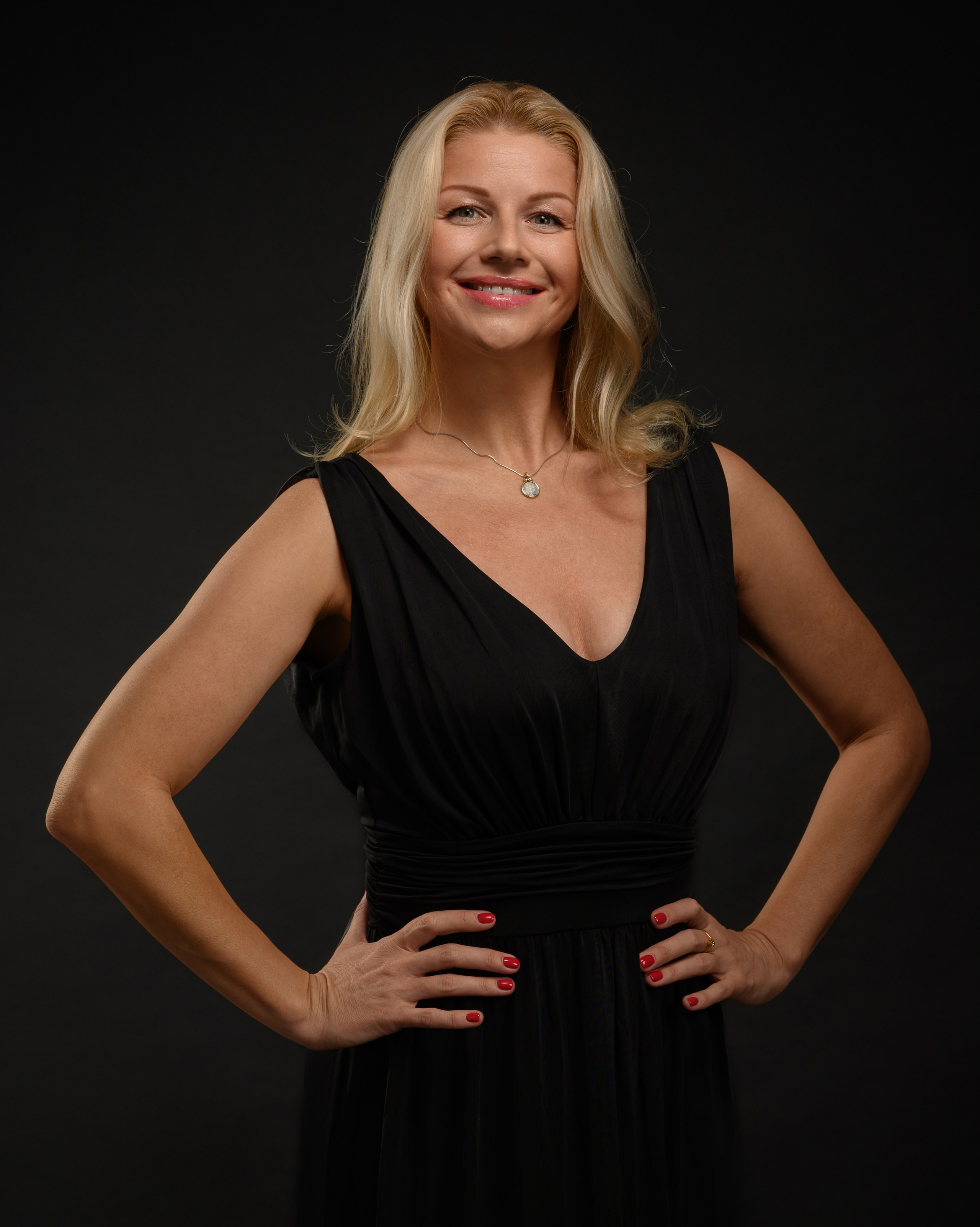 Фотосессия для эксперта и личного бренда в Москве — портретный и контент фотограф Светозар Андреев