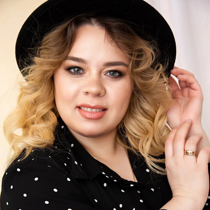 Школьный фотограф с города Нерюнгри Андриенко Анастасия