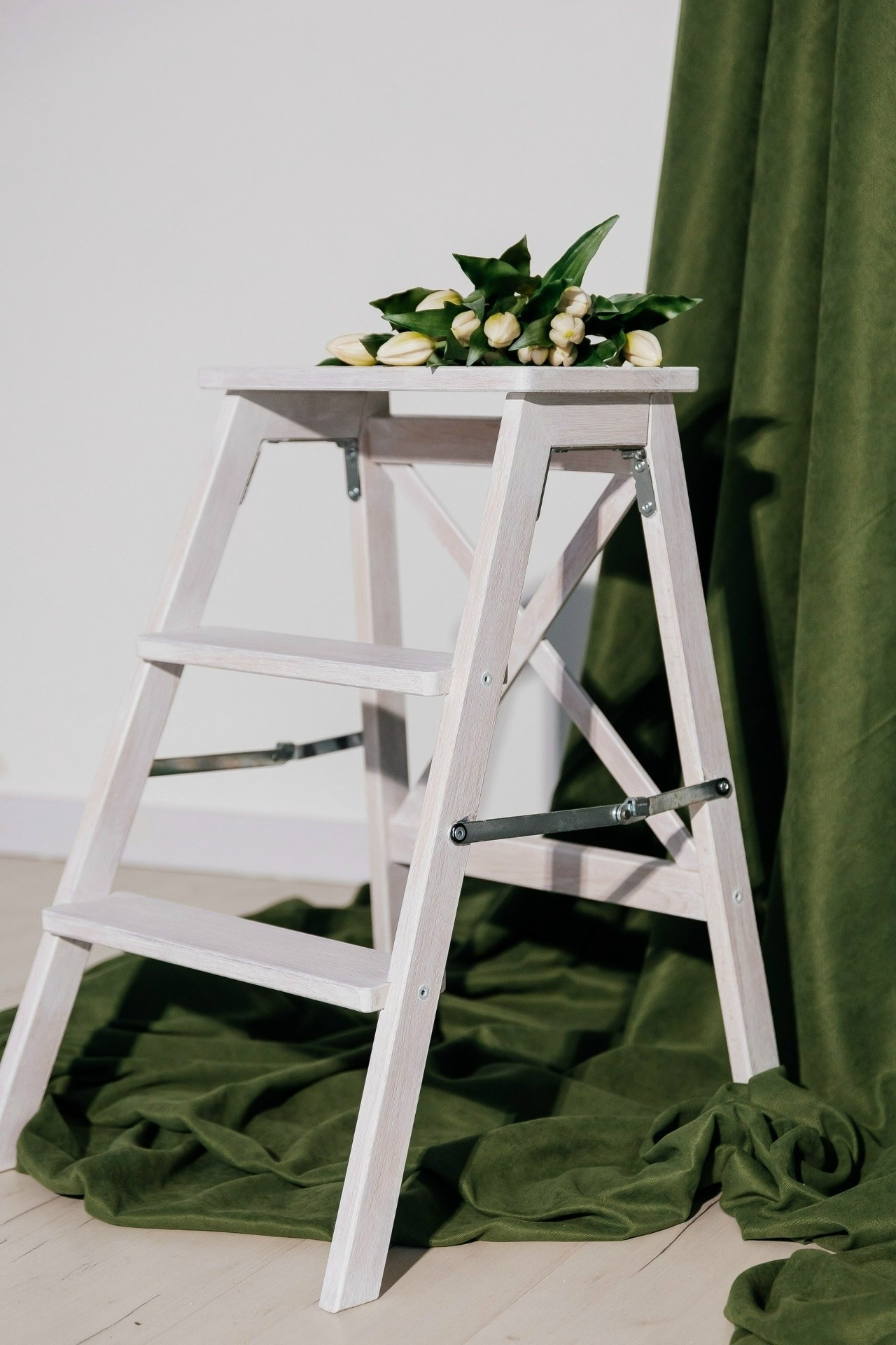 фотостудия лаванда в Луганске зал вайт