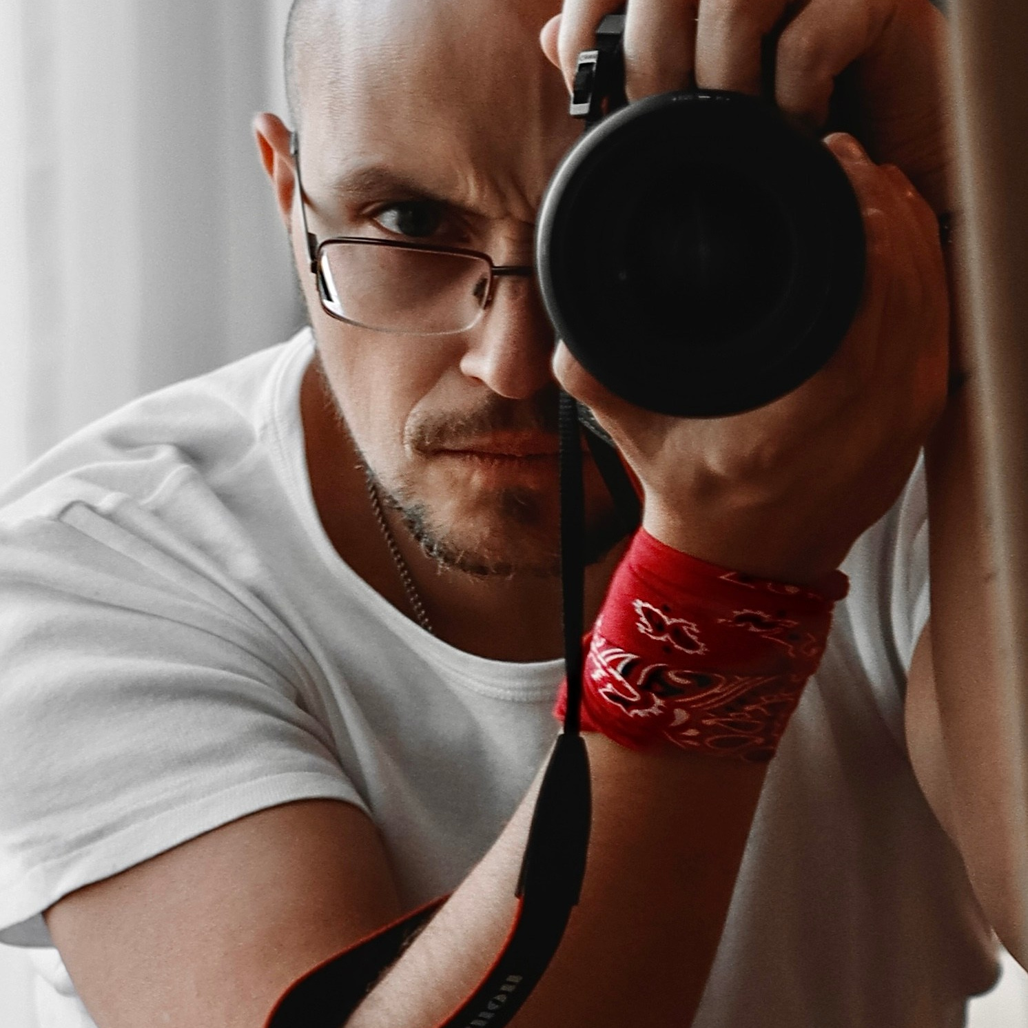 Контакты. Дмитрий Лёвин — фотограф в Самаре