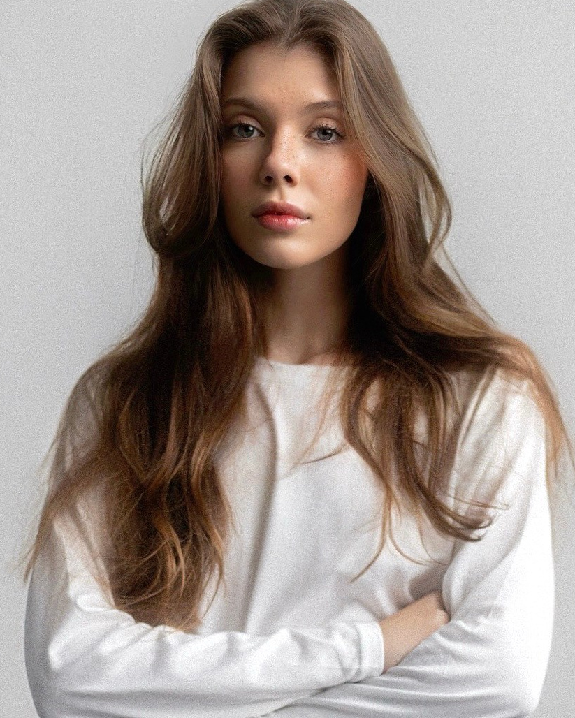 MODELS. MONSTERA MODELS