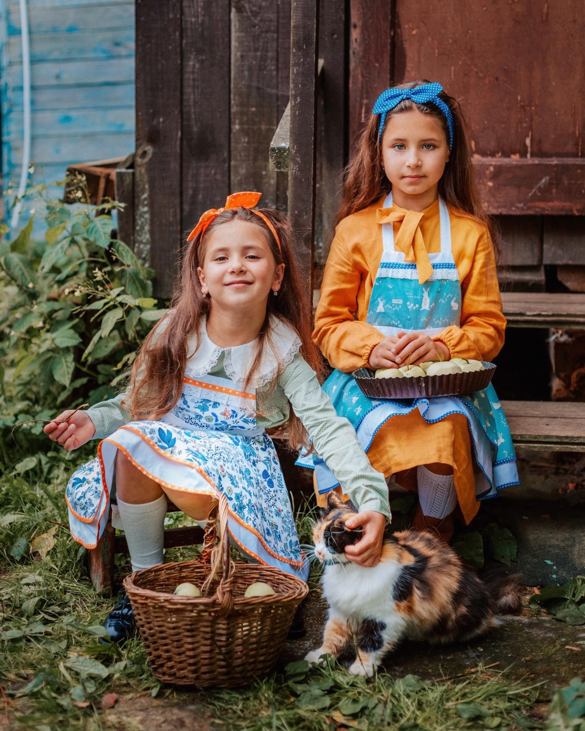 Семейная фотосессия, фотосессия в деревне, деревенский дом, чаепитие. Профессиональный фотограф, фотохудожник, видеограф из Москвы