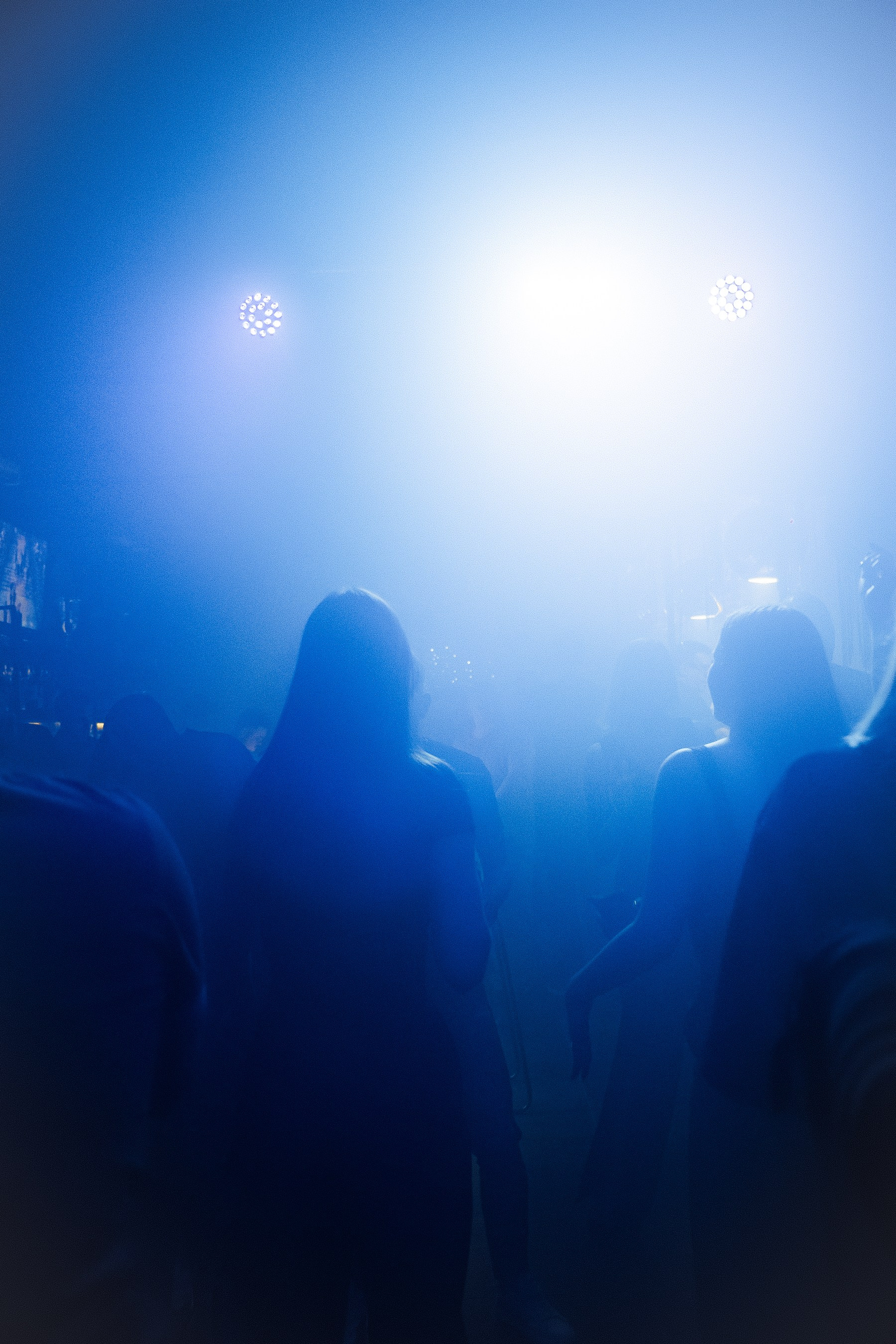 фотограф Москва. ночная фотосессия. Ночные фото и видео. прогулочные фотосессии. парные фотосессии. заказать съемку. заказать фотографа на вечеринку. заказать фотографа на день рождения. Фотографы Москвы. Ночные фото. Ночные кадры. Кадры в лоулайт. Фотосессия . Фотосессия в Мск.