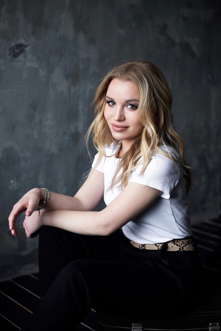 Контакты. Фотограф Марина Наумова