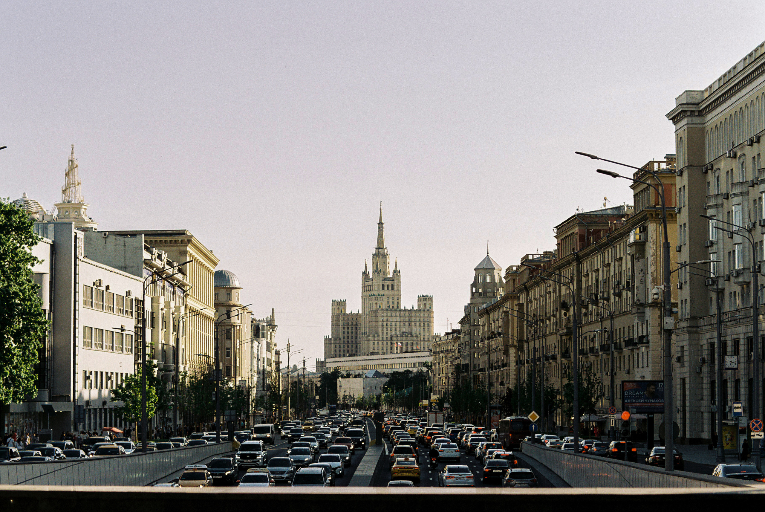 Kodak 50D (ECN-II) Canon 85 mm 1.2 L II. DOP Aleksey Seleznev